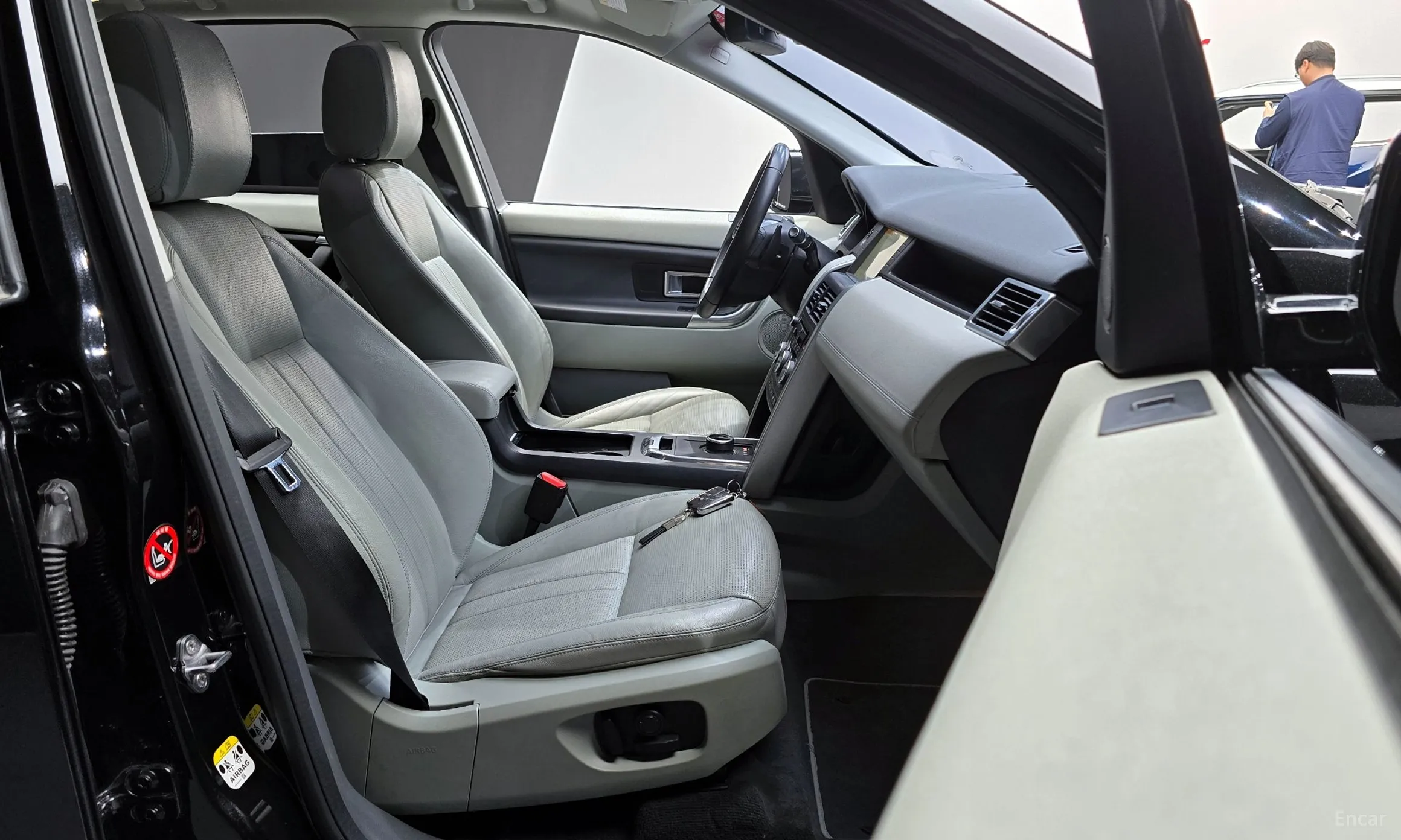 Land Rover Discovery Sports превью 10