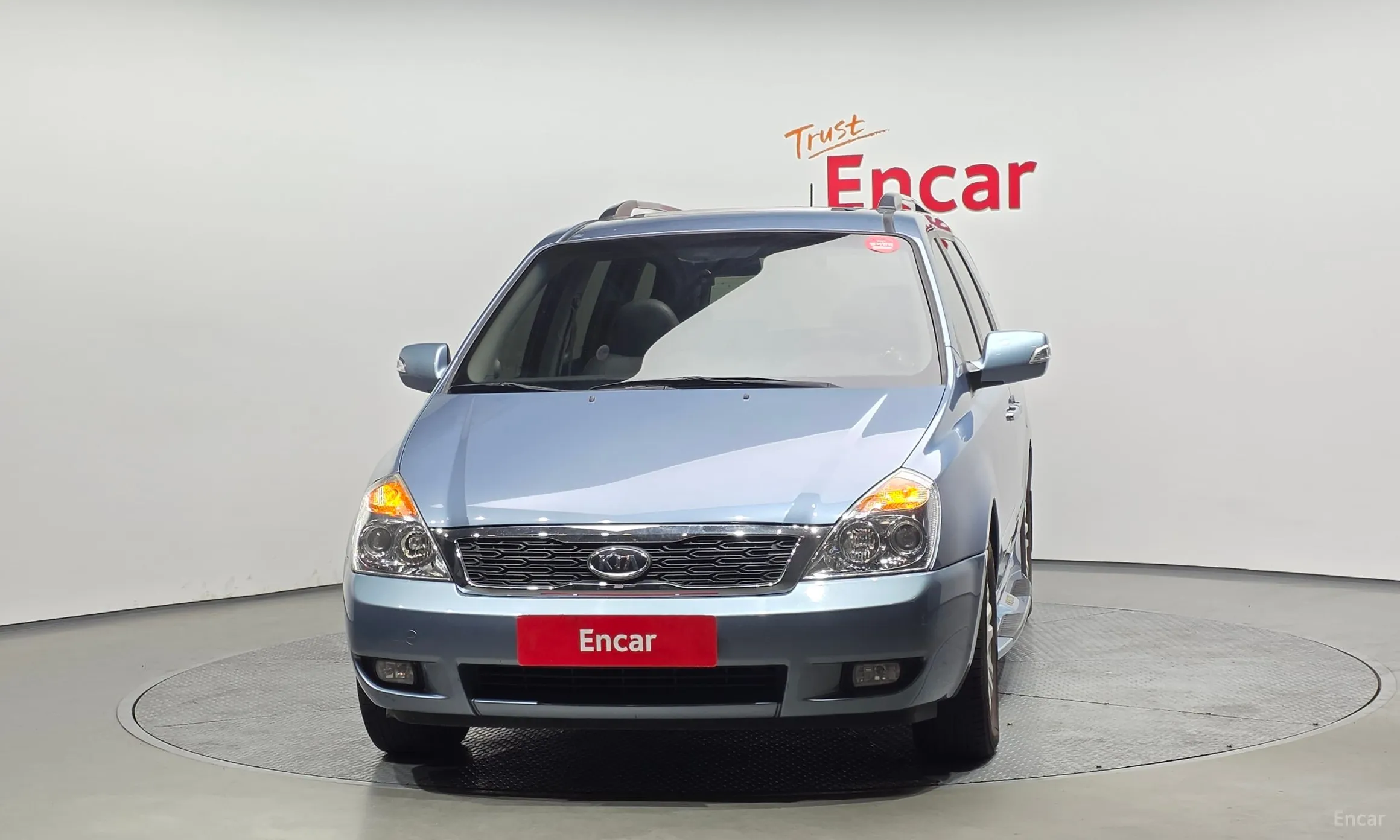 Kia Carnival R превью 3