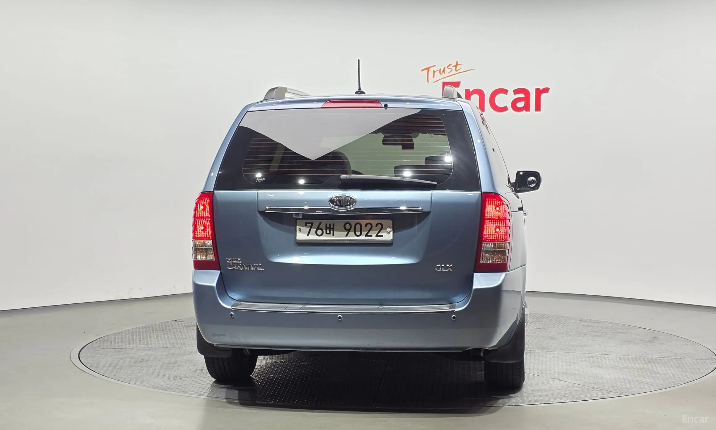 Kia Carnival R превью 4