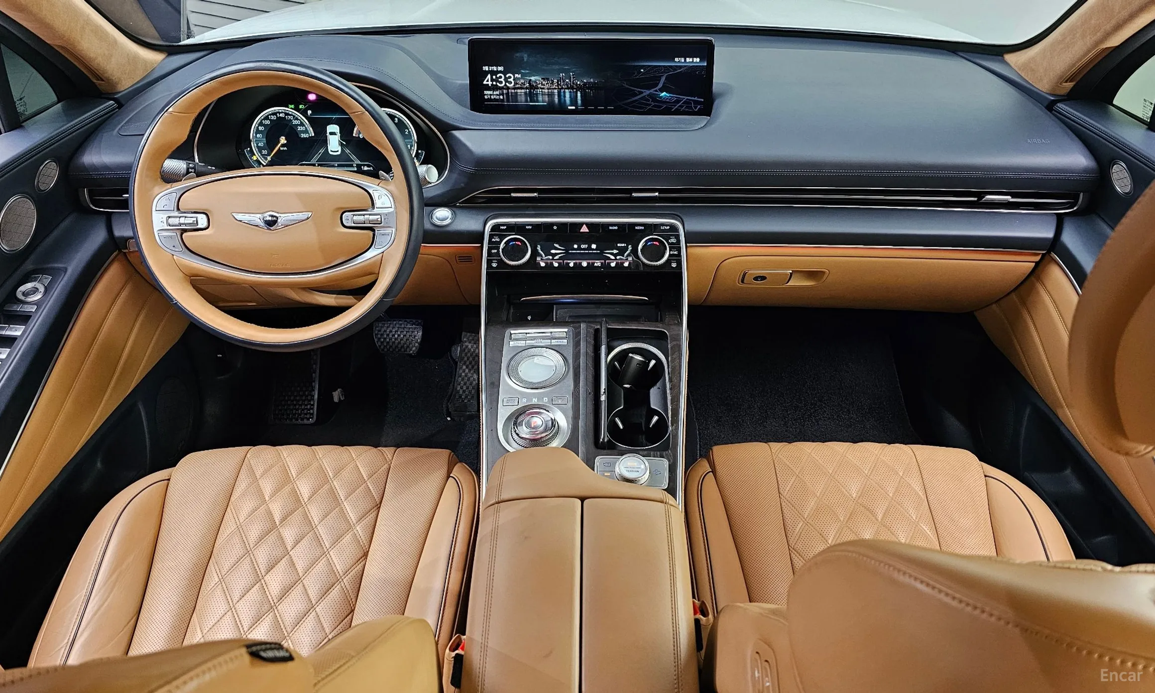 Genesis GV80 превью 7