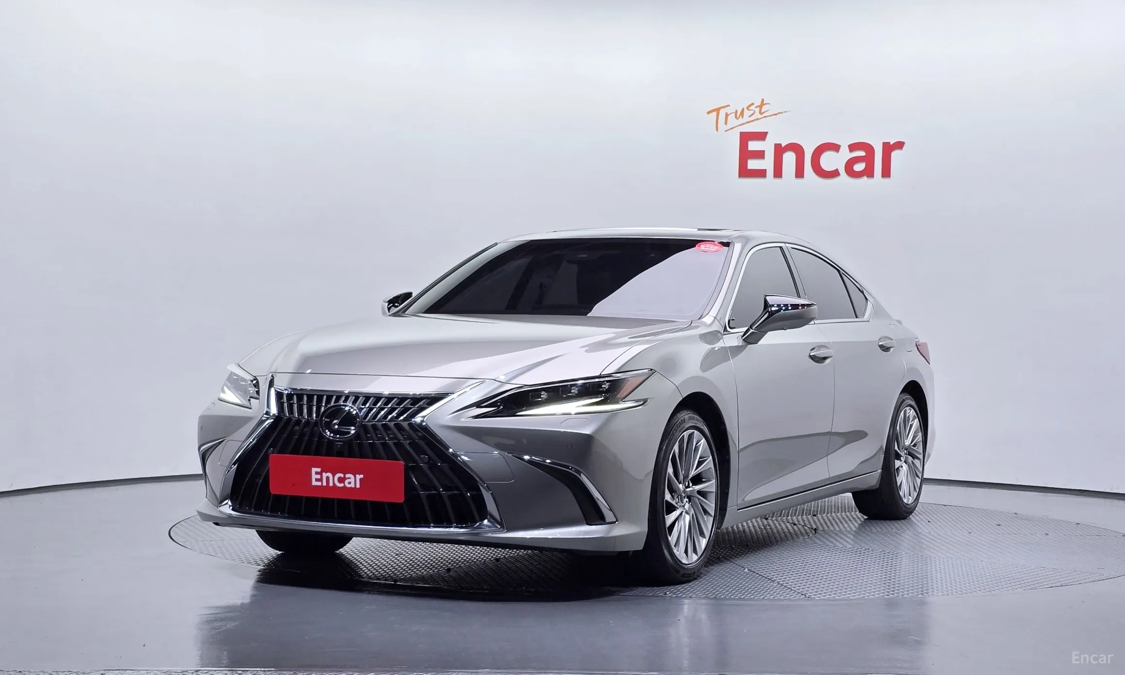 ES300h 7th Generation