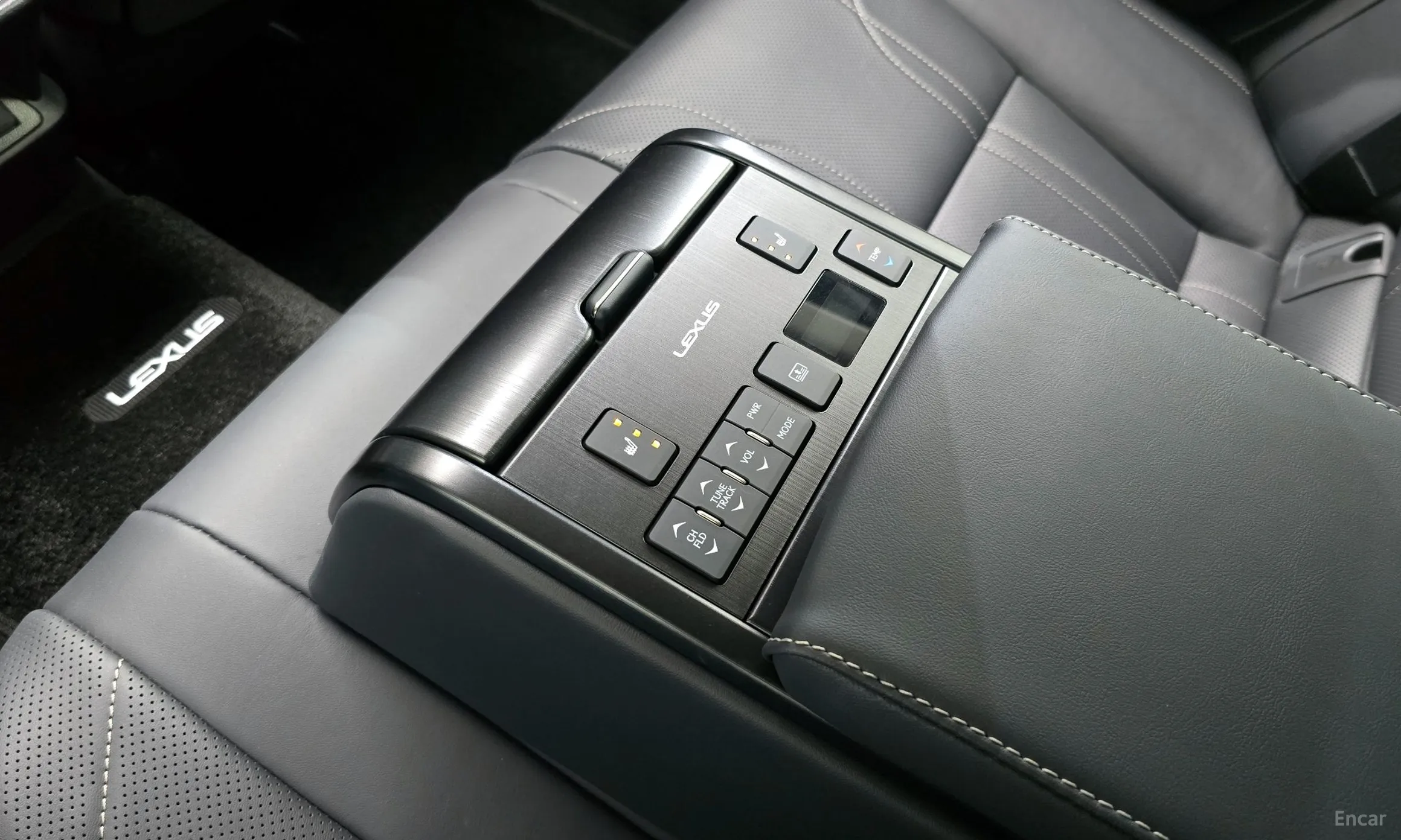 Lexus ES300h 7th Generation превью 18