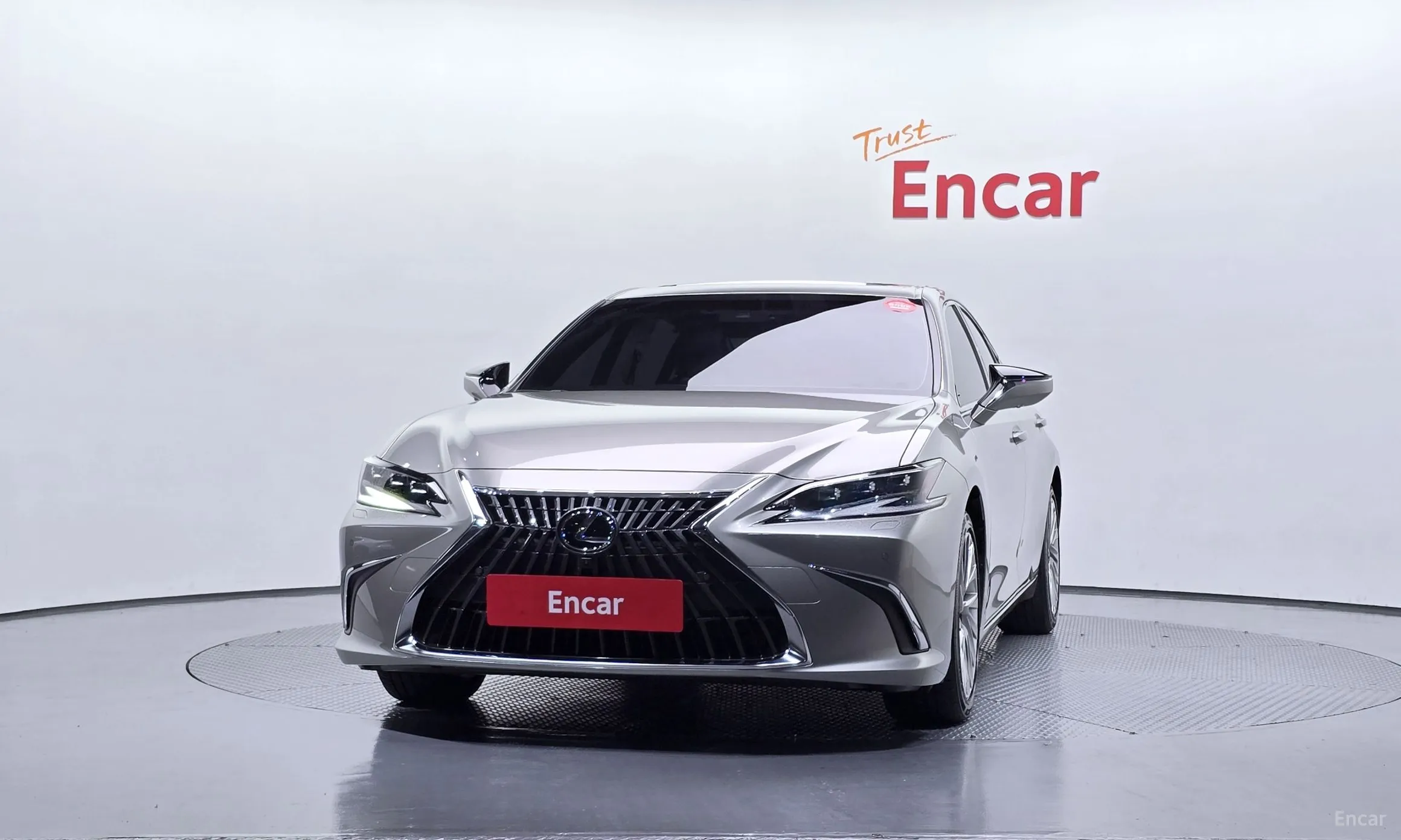 Lexus ES300h 7th Generation превью 3