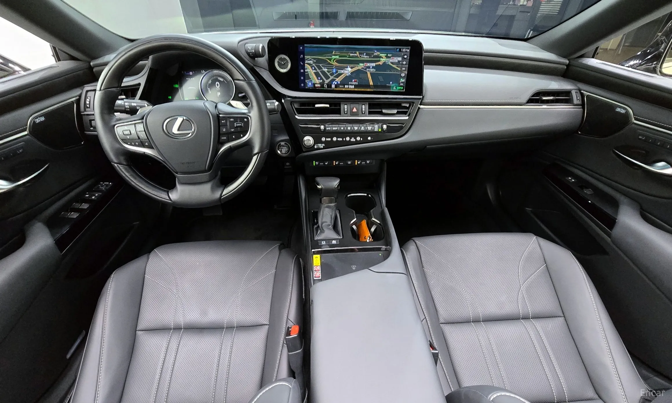 Lexus ES300h 7th Generation превью 7