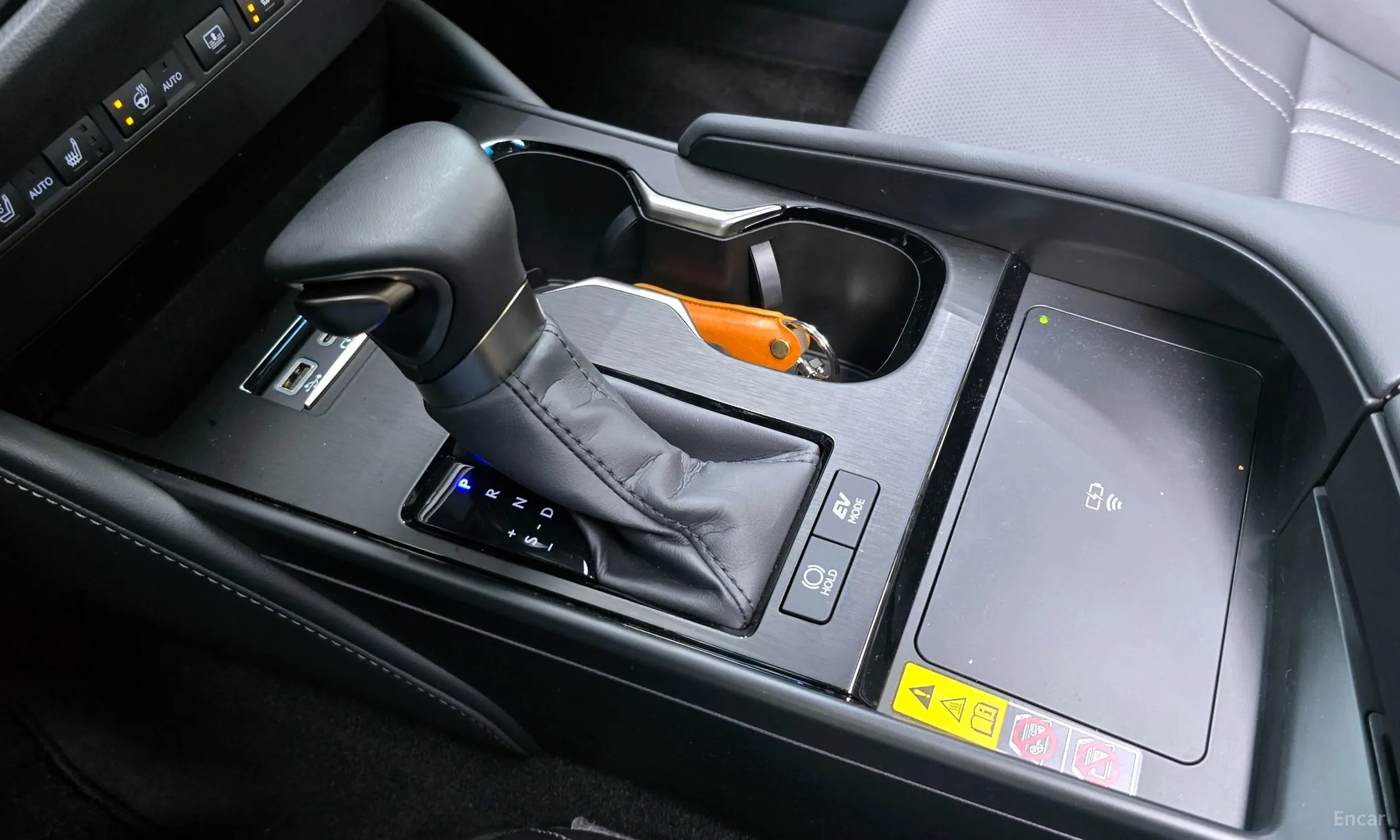 Lexus ES300h 7th Generation превью 9