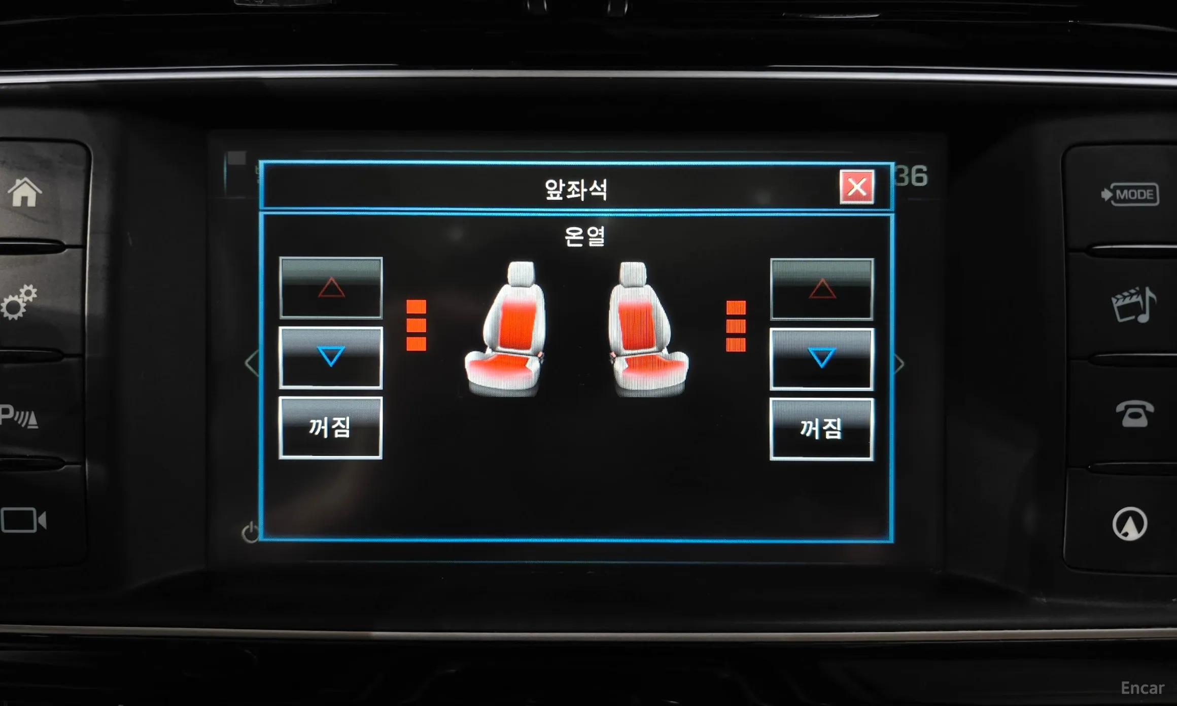 Jaguar XE превью 16