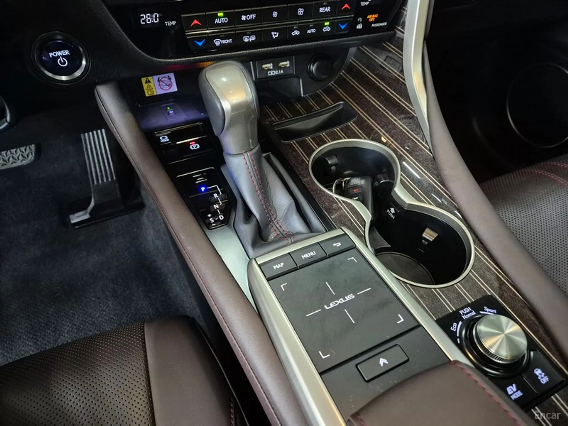 Lexus RX450hL 4th Generation превью 10