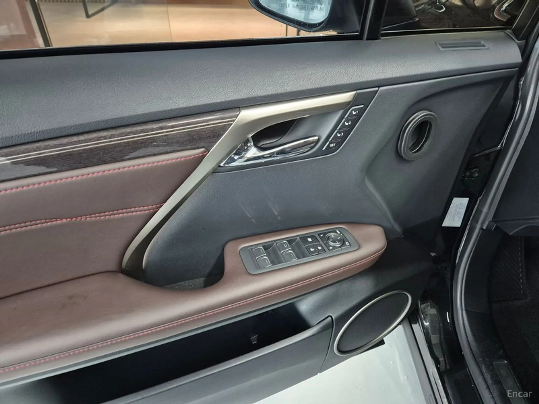 Lexus RX450hL 4th Generation превью 13