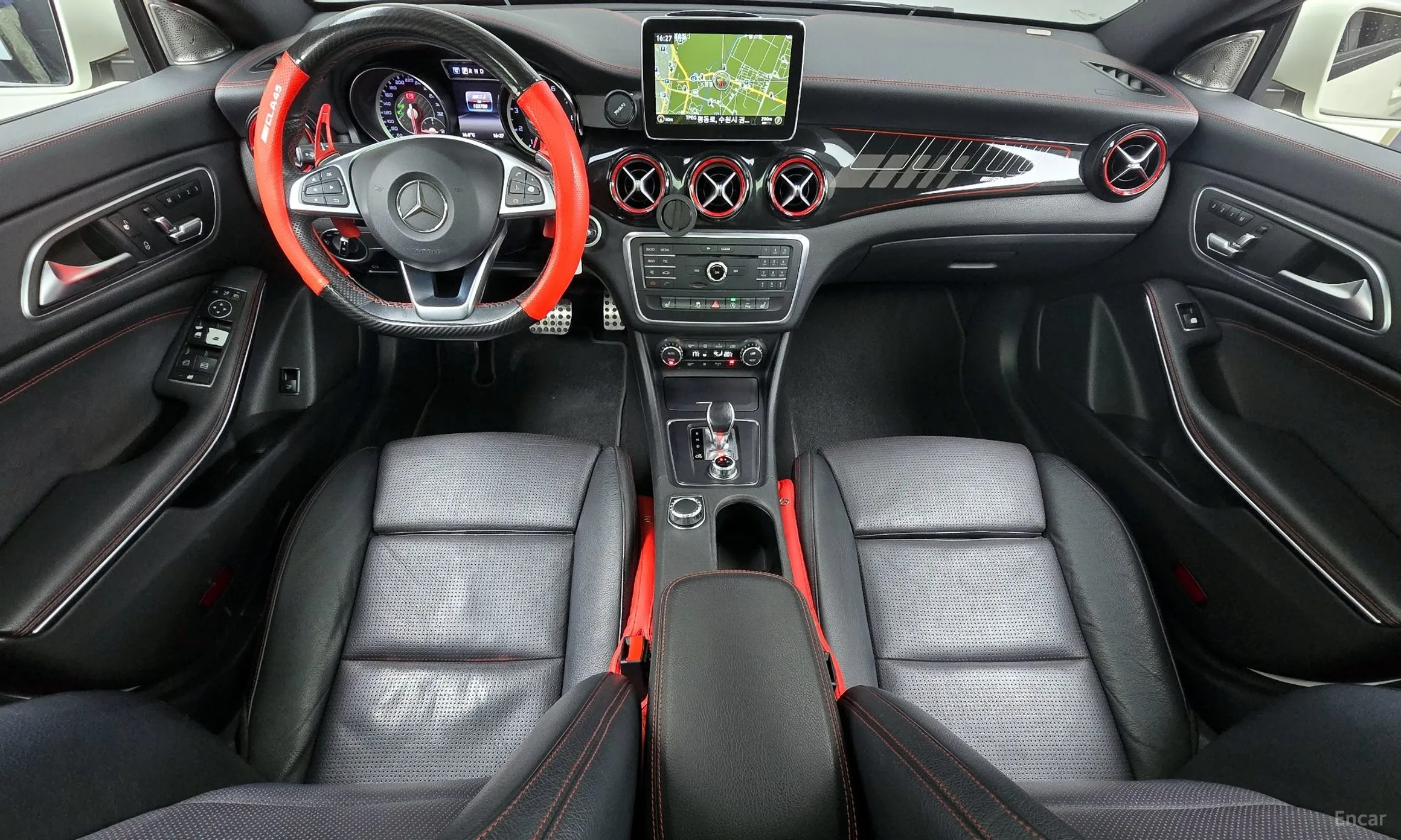 Mercedes Benz CLA-Class C117 превью 7