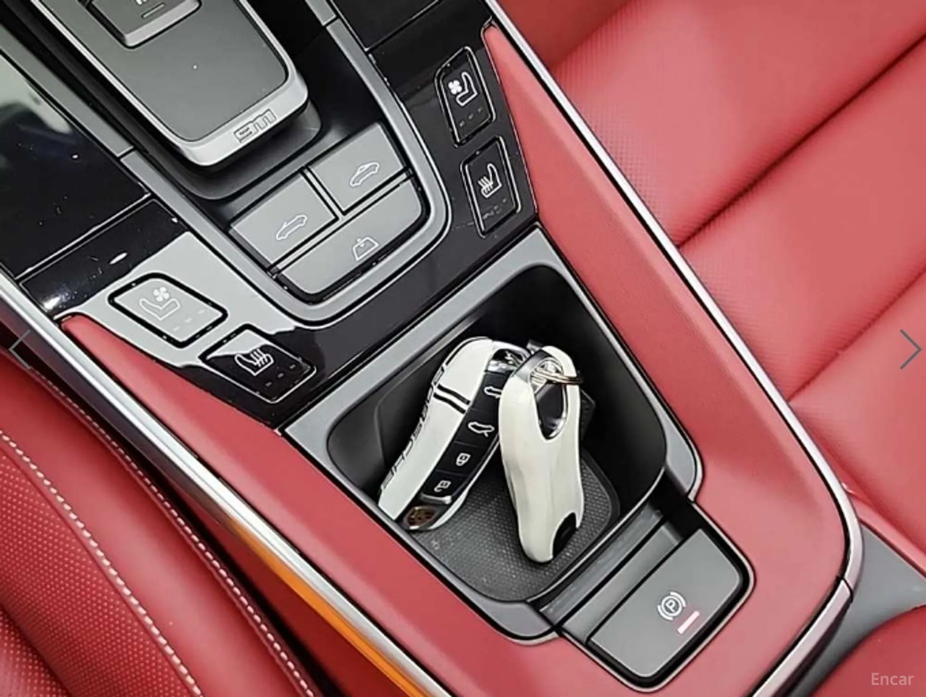 Porsche 911 (992) превью 15