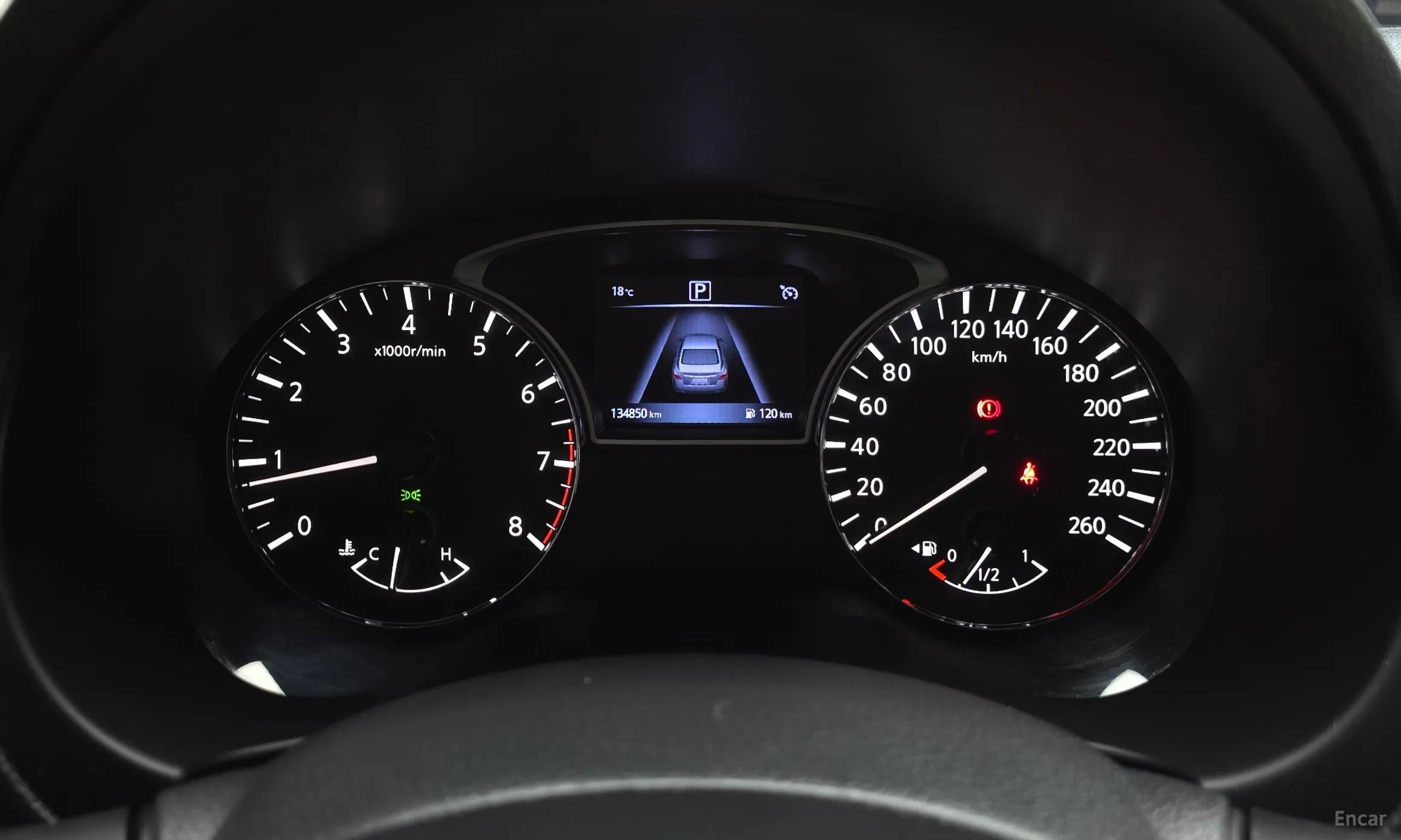 Nissan Altima превью 8