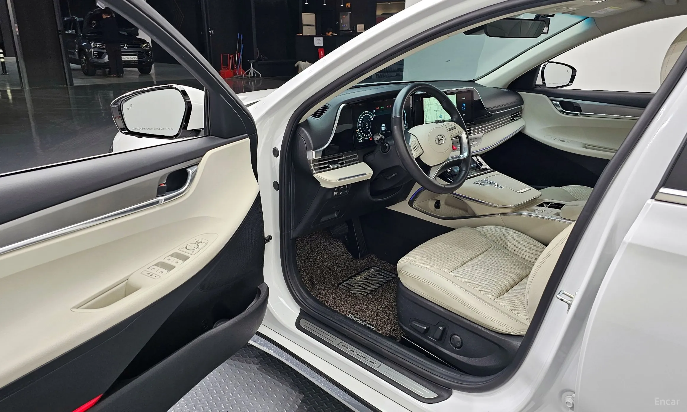 Hyundai Grandeur IG превью 11