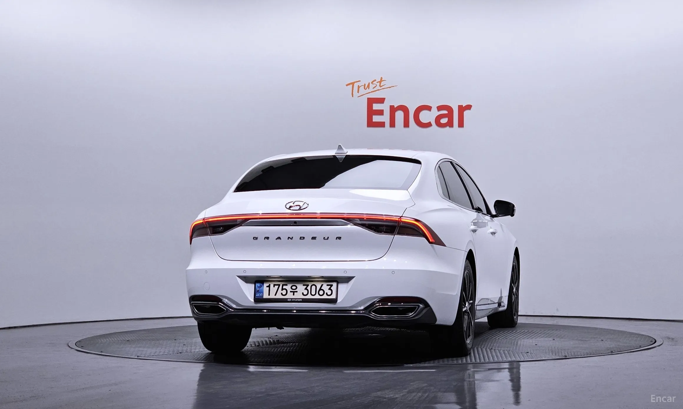 Hyundai Grandeur IG превью 4