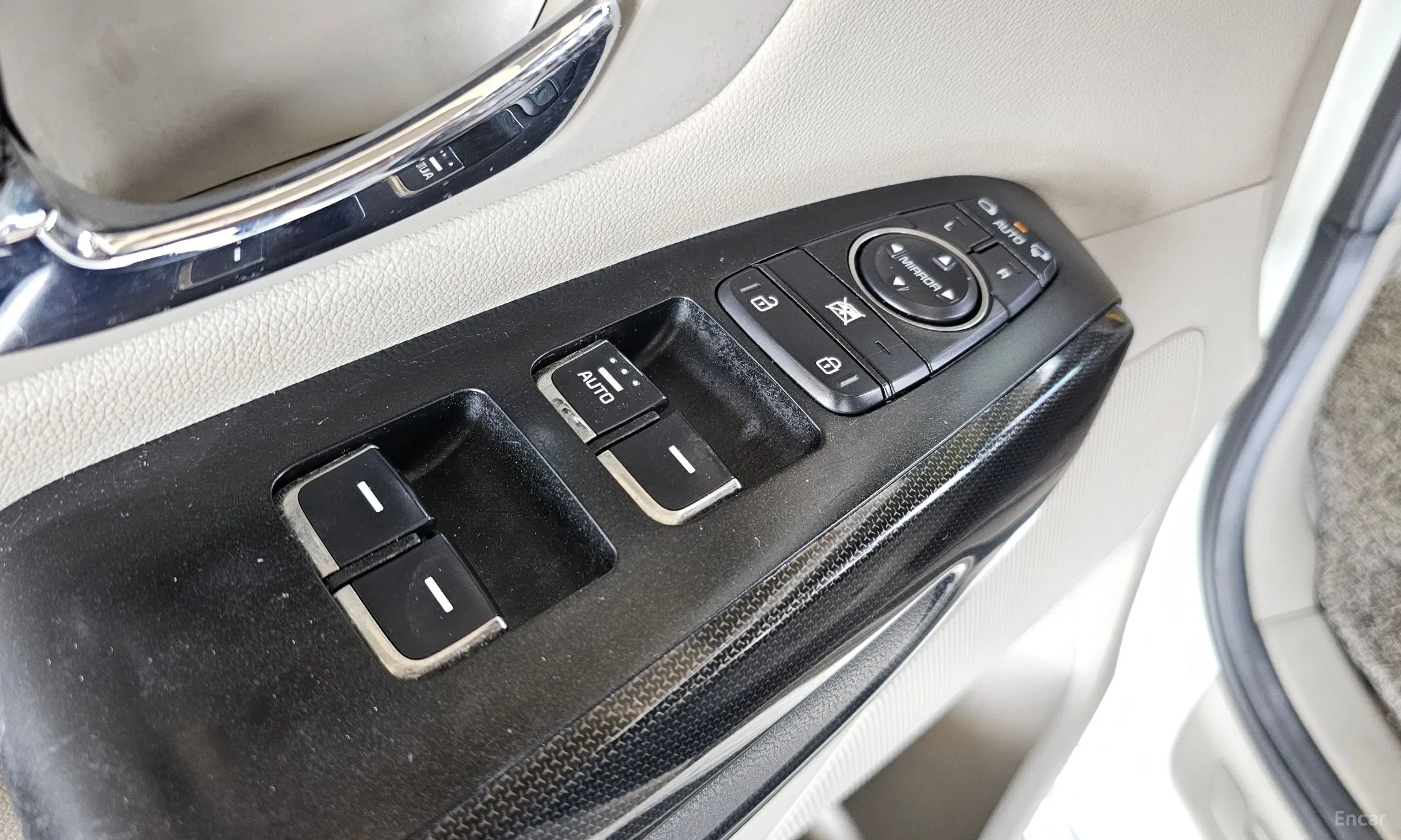 Kia Carnival превью 13