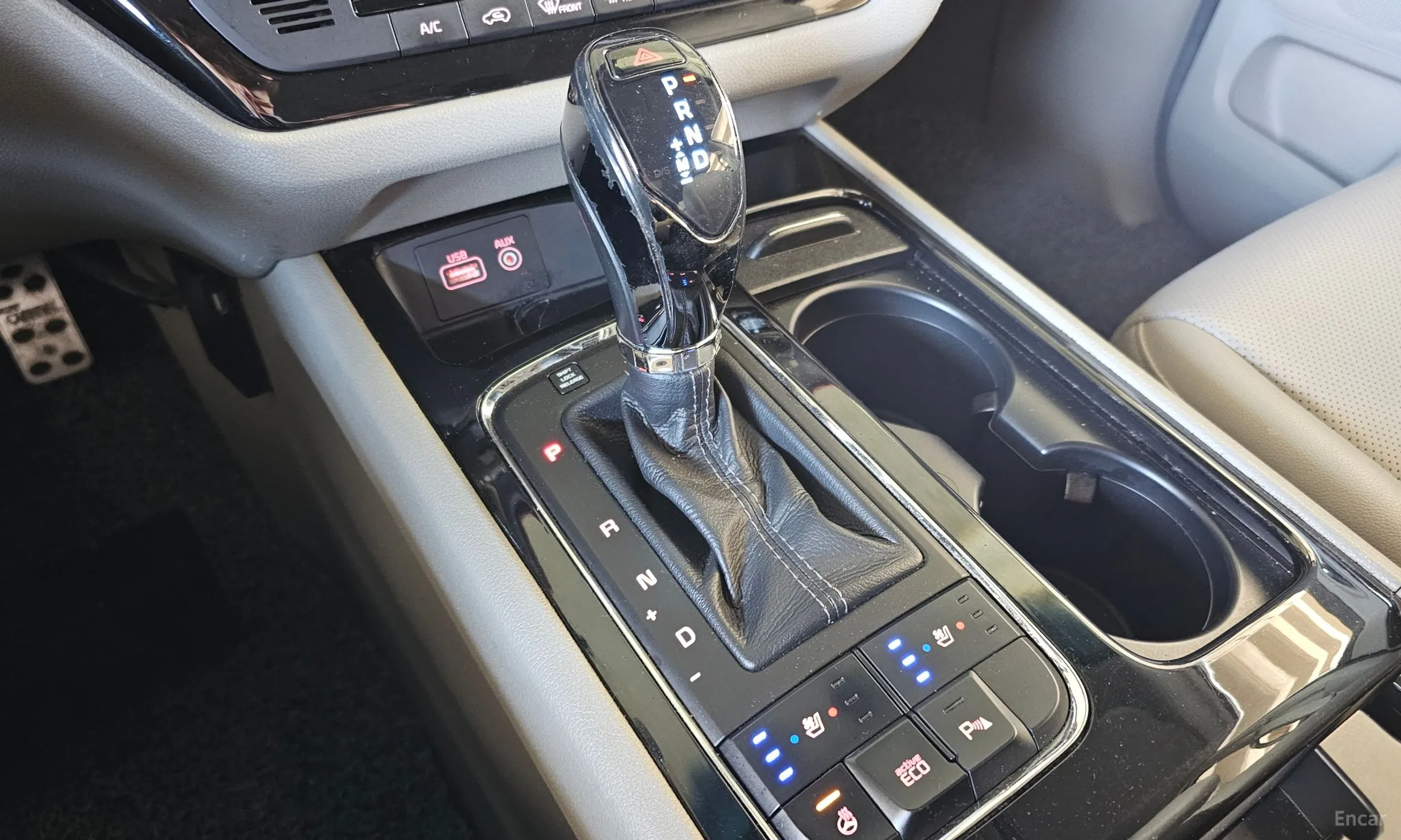 Kia Carnival превью 9
