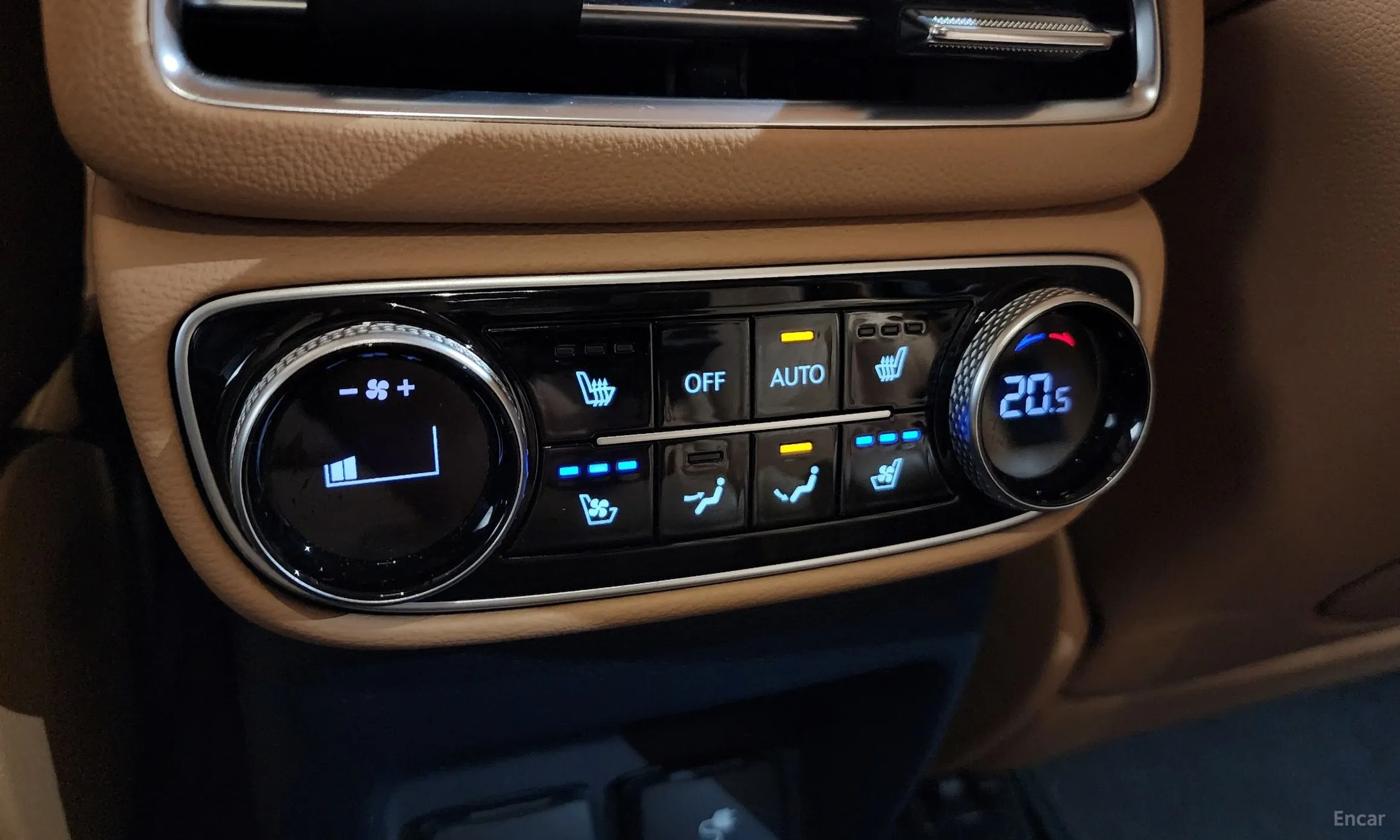 Genesis GV80 превью 19