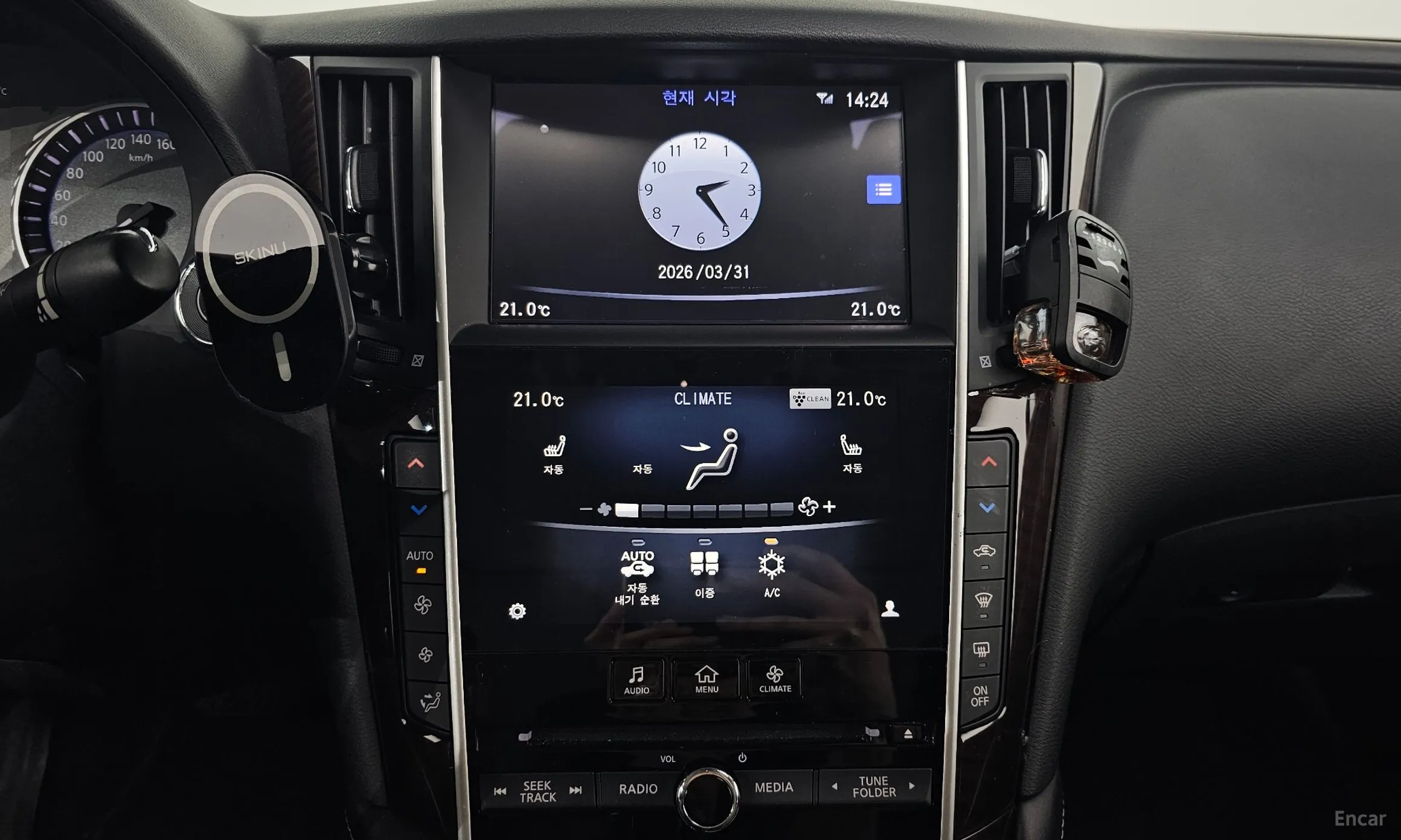 Infiniti Q50 превью 14