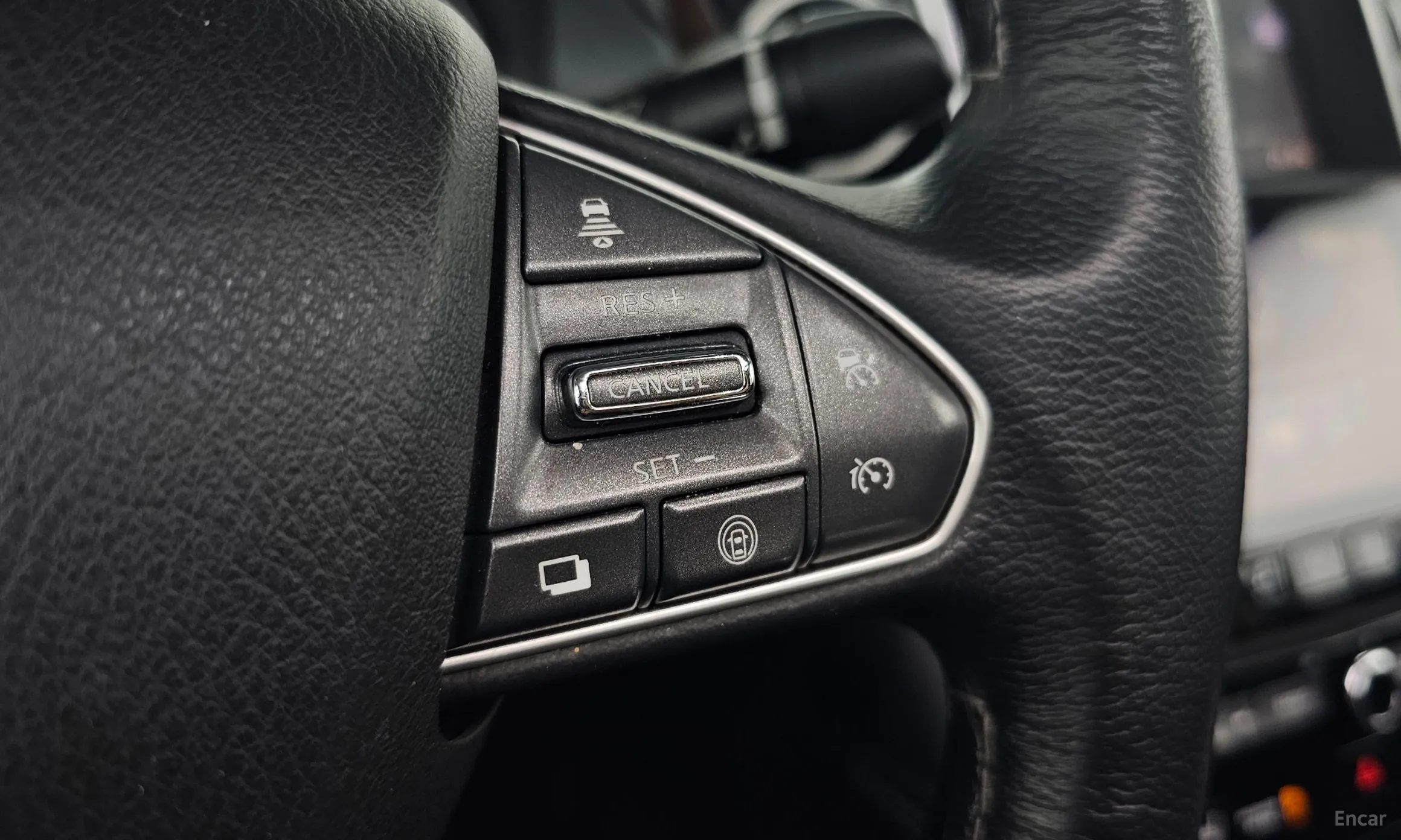 Infiniti Q50 превью 19