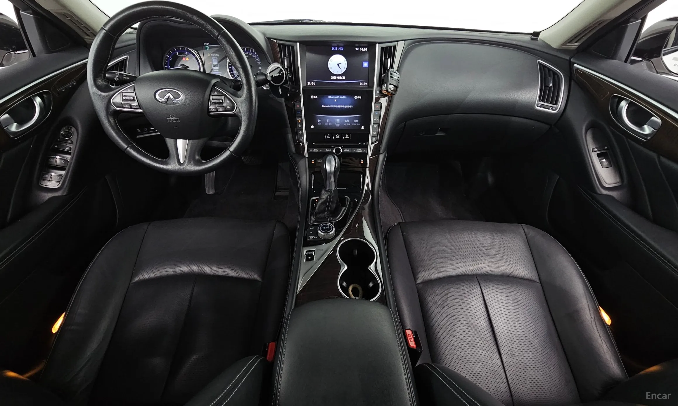 Infiniti Q50 превью 7