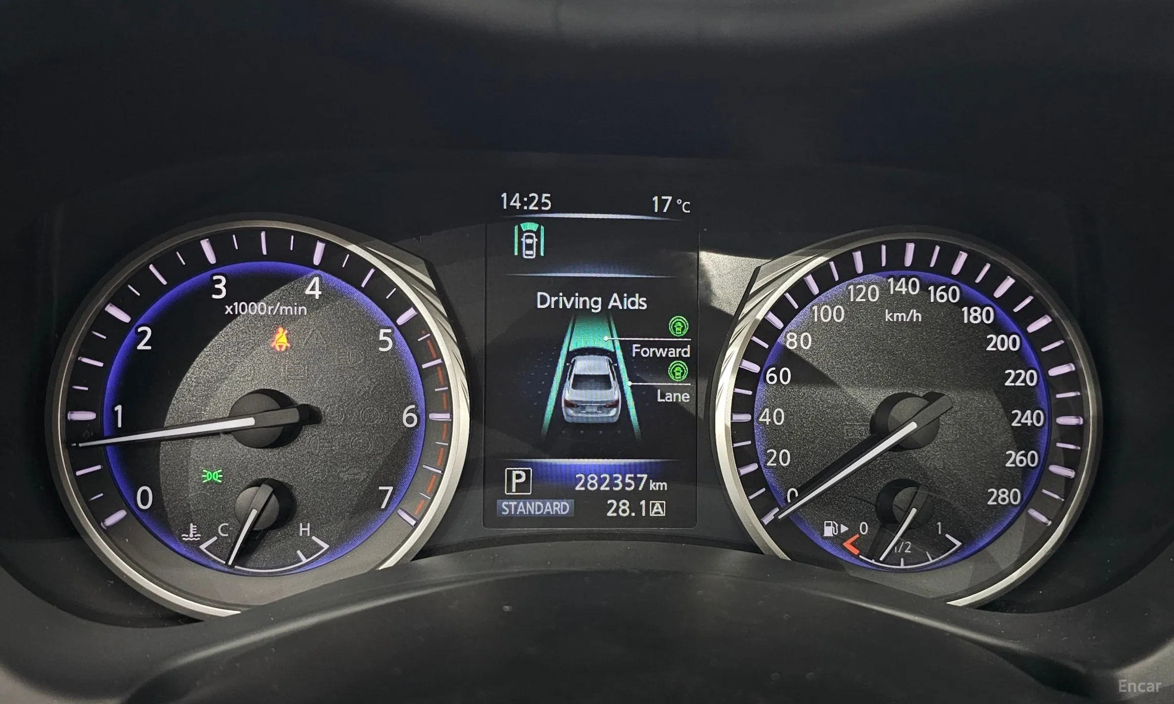 Infiniti Q50 превью 8