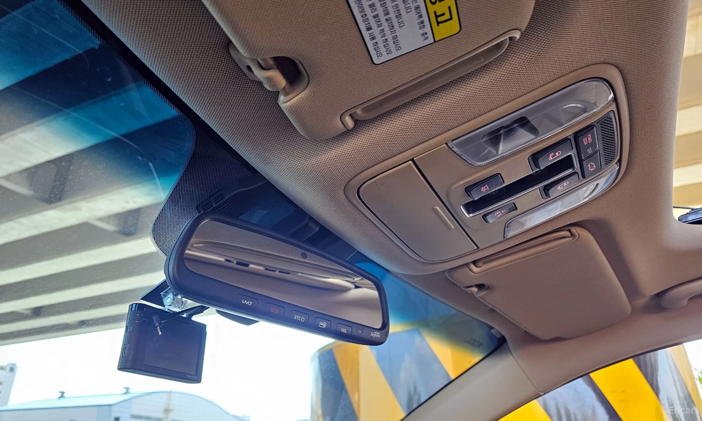 Kia Carnival превью 19