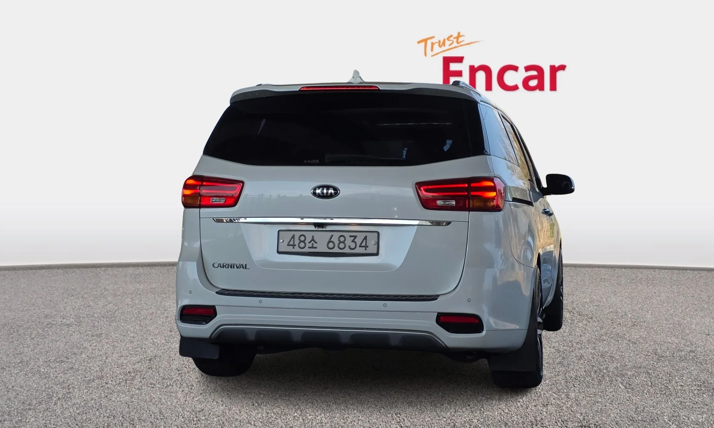Kia Carnival превью 4