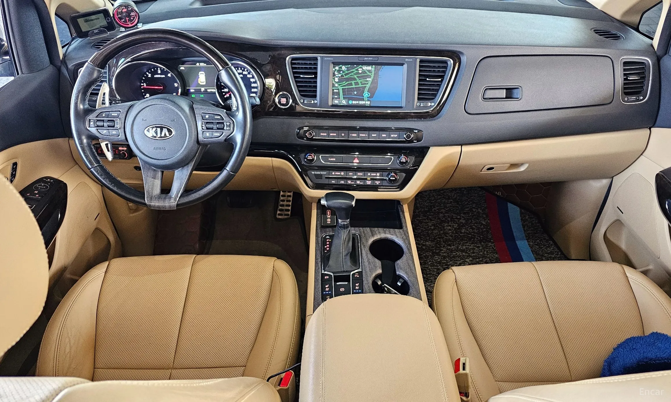 Kia Carnival превью 7