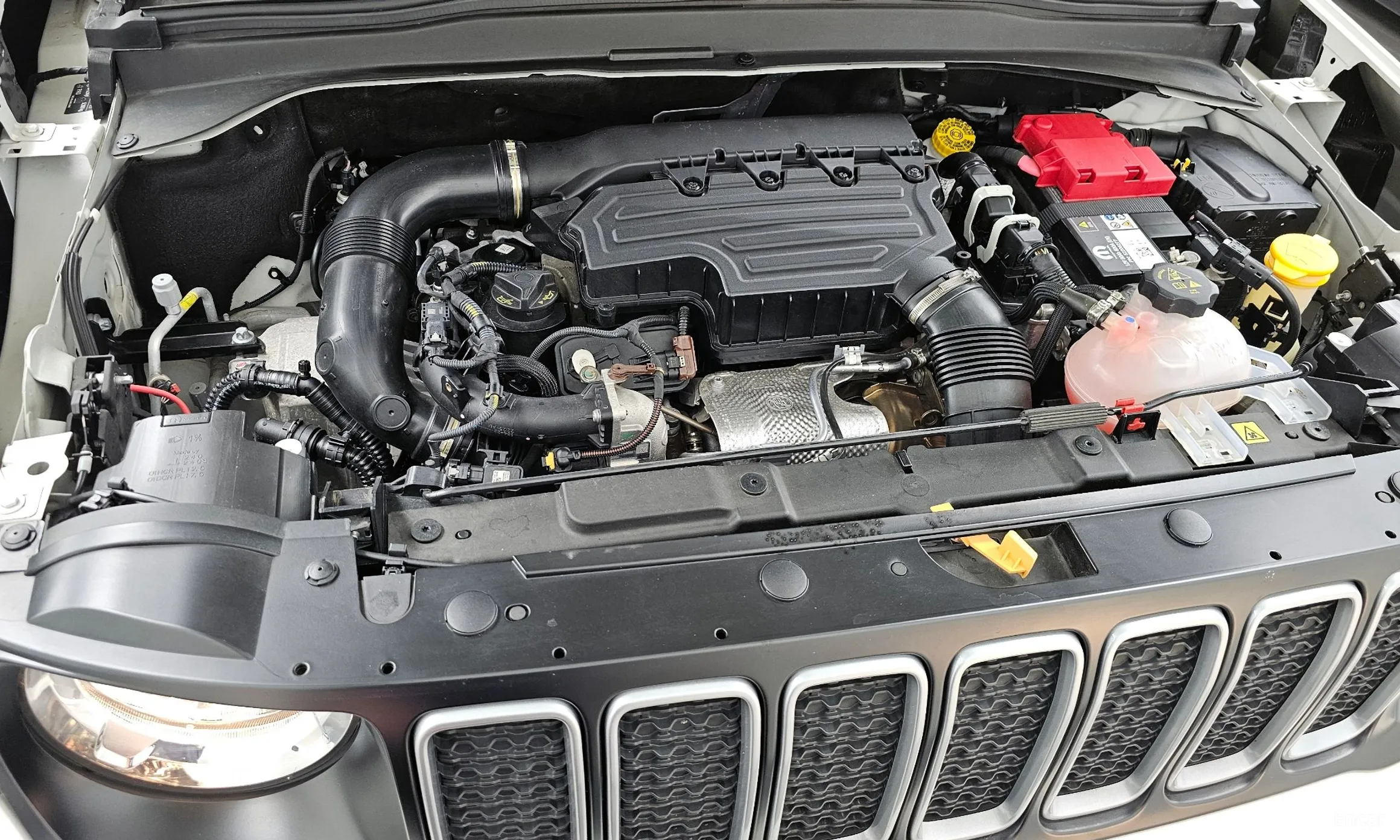 Jeep Renegade превью 6