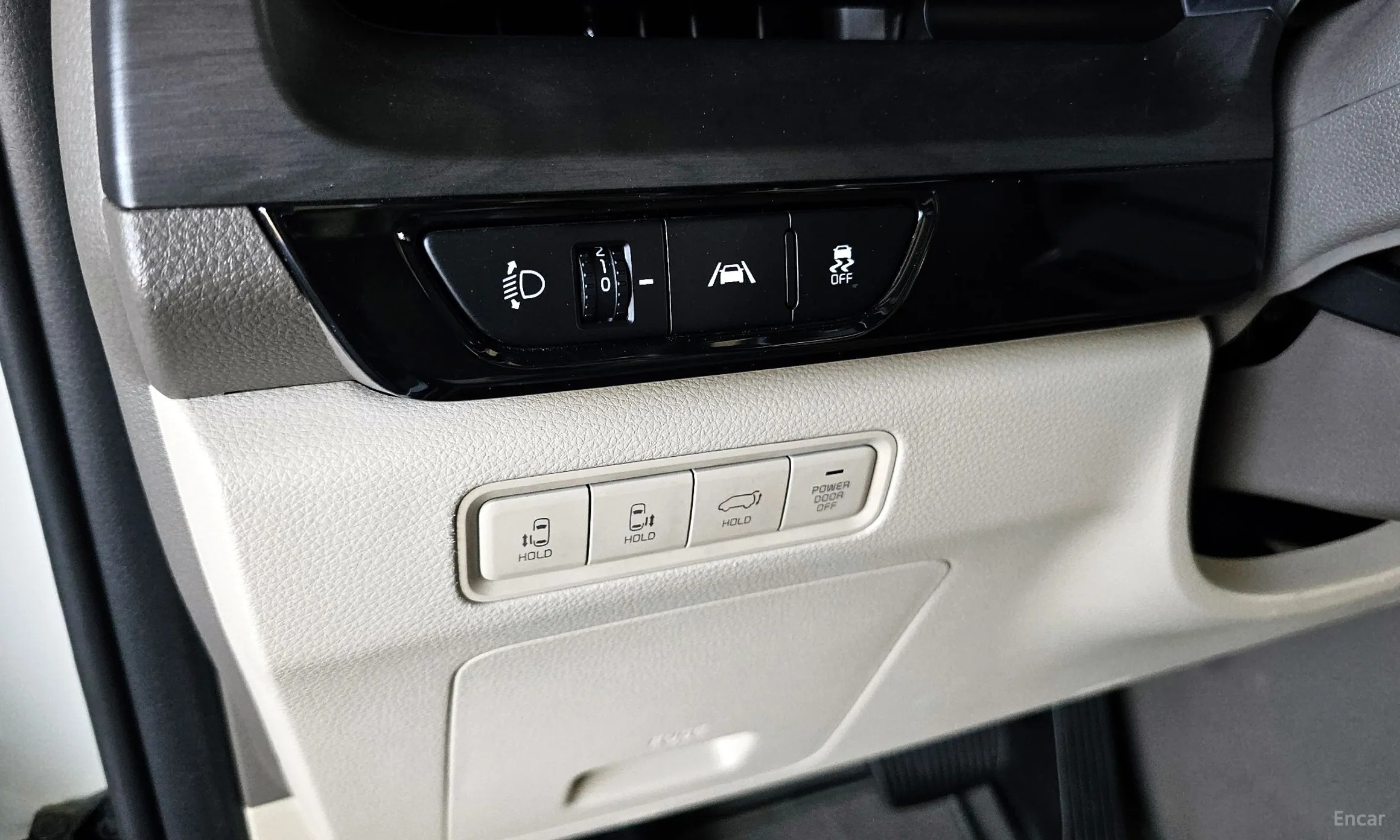 Kia Carnival Gen 4 превью 13