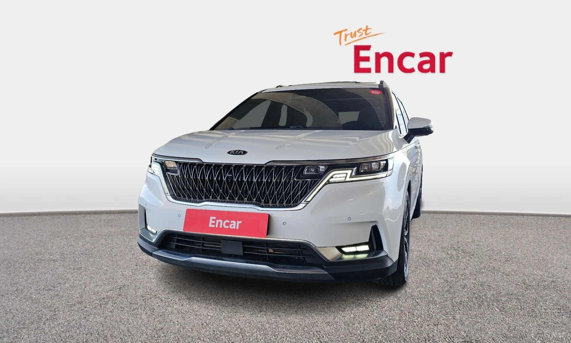 Kia Carnival Gen 4 превью 3