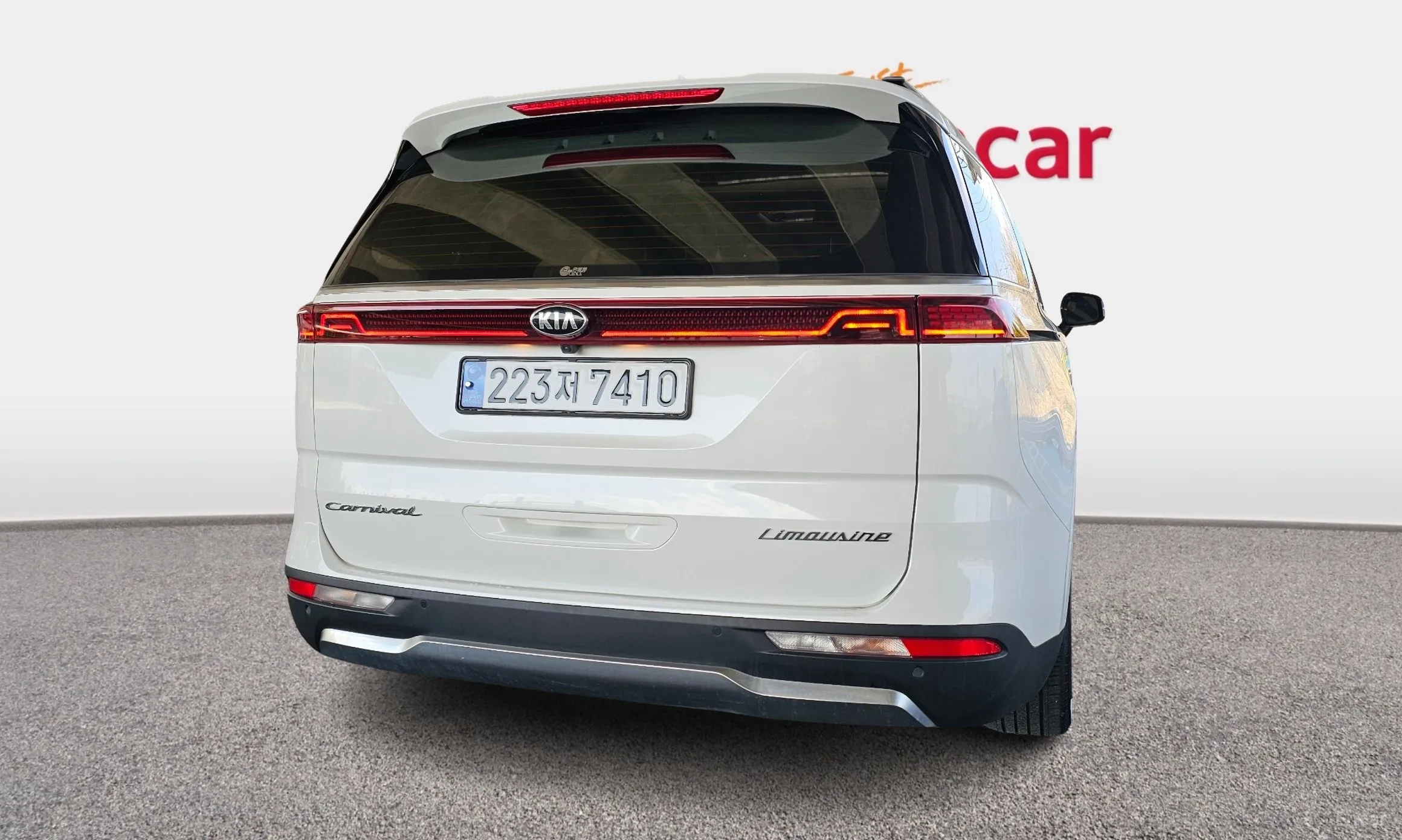 Kia Carnival Gen 4 превью 4