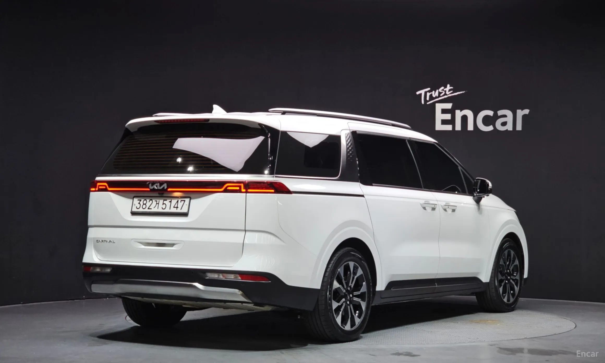 Kia Carnival Gen 4