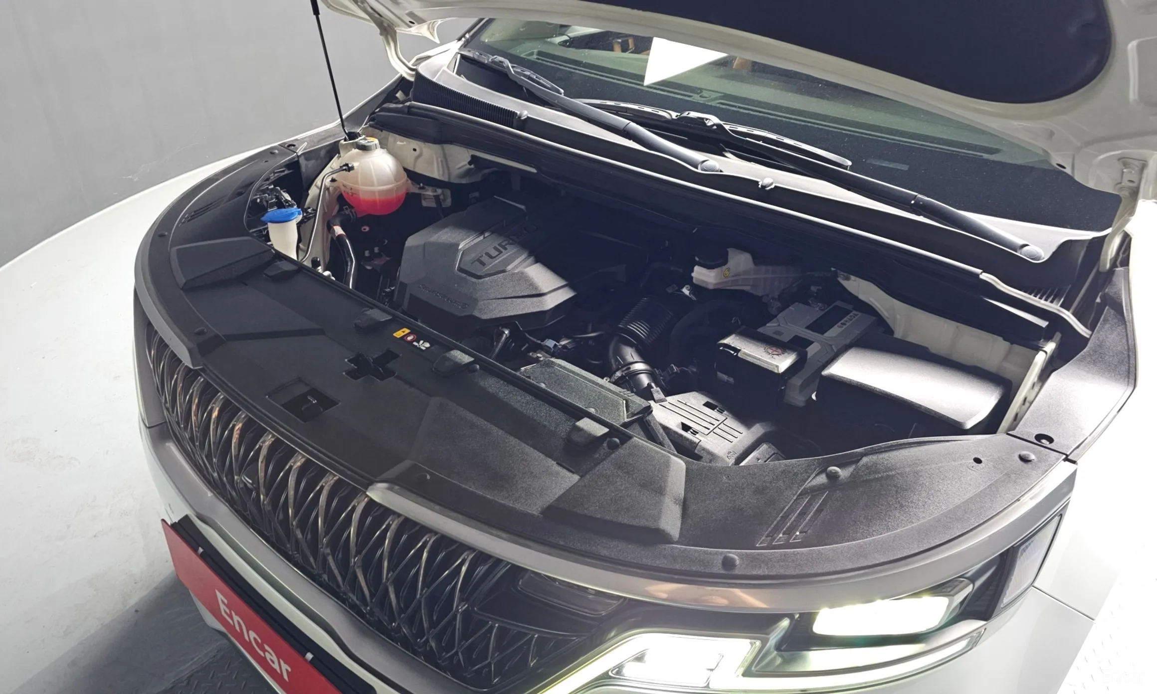 Kia Carnival Gen 4 превью 6