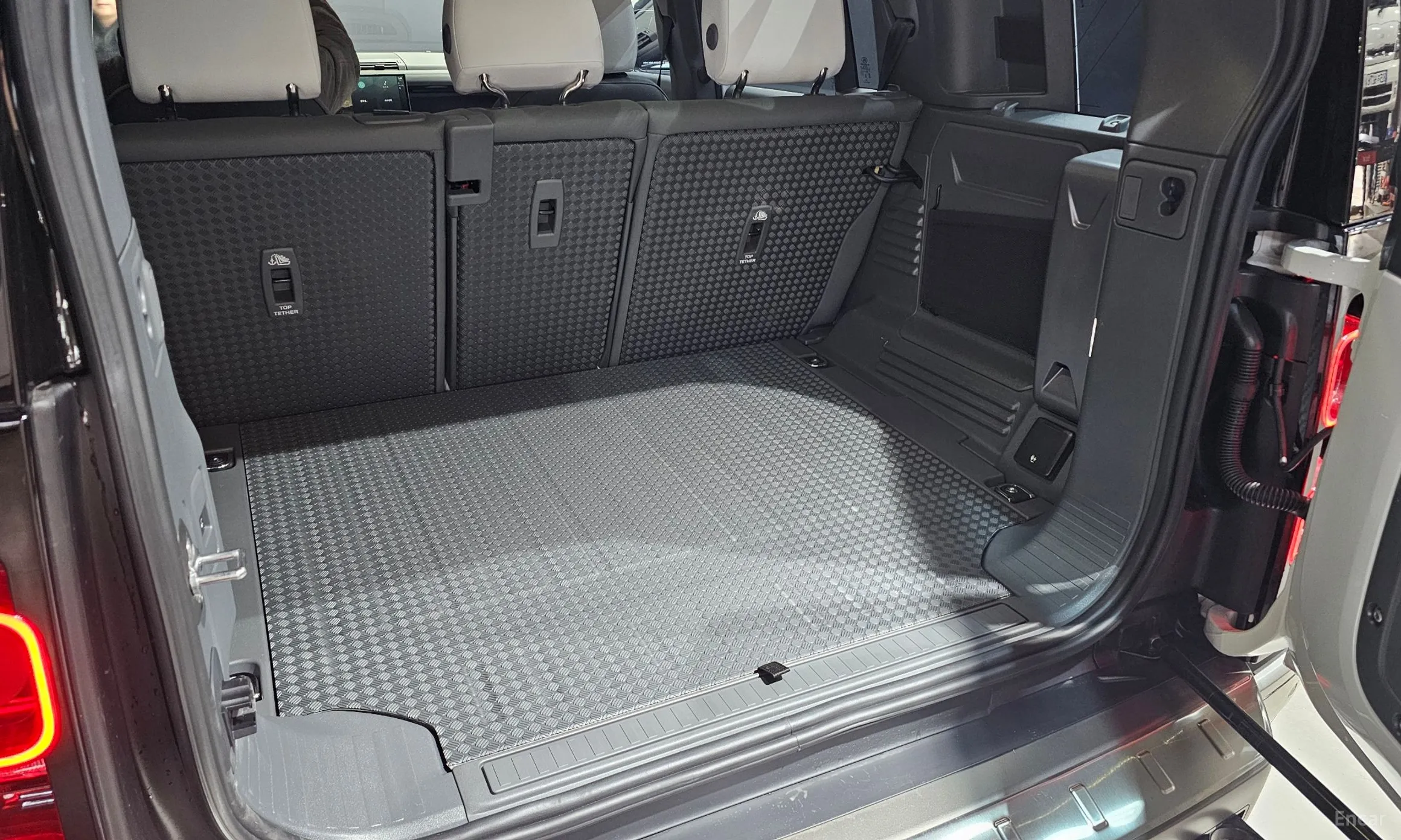 Land Rover Defender (L663) превью 20