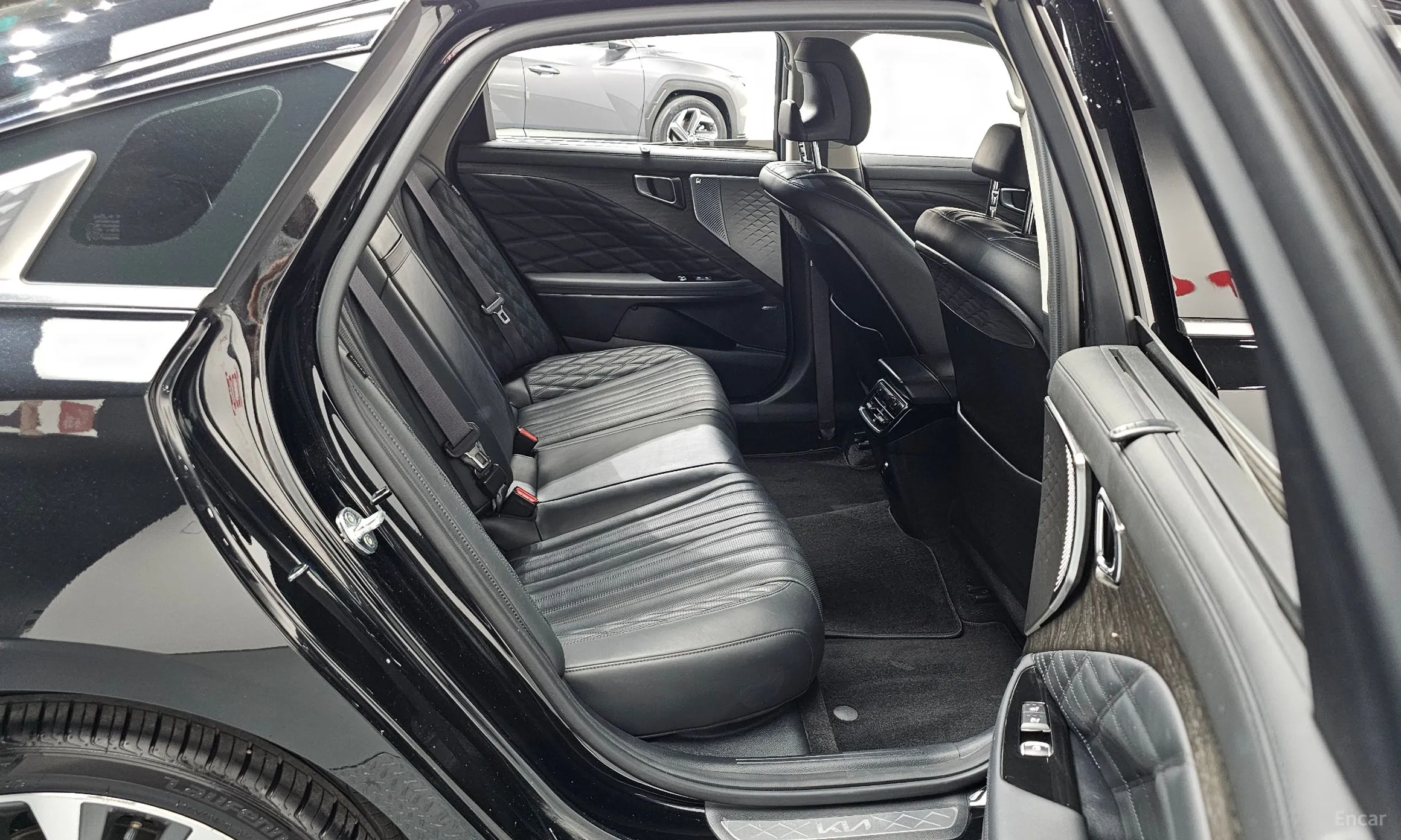 Kia K8 превью 12