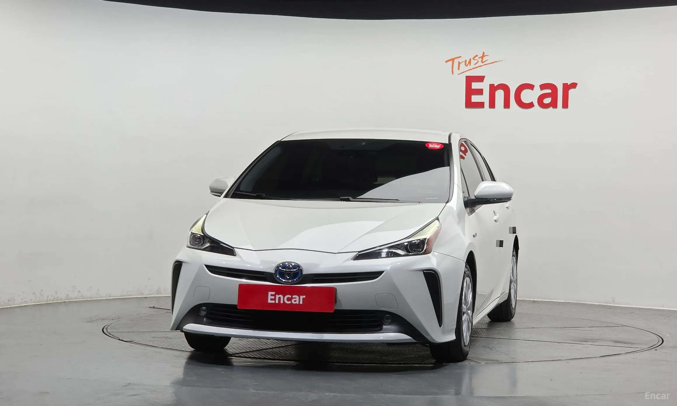Toyota Prius 4th Generation превью 3