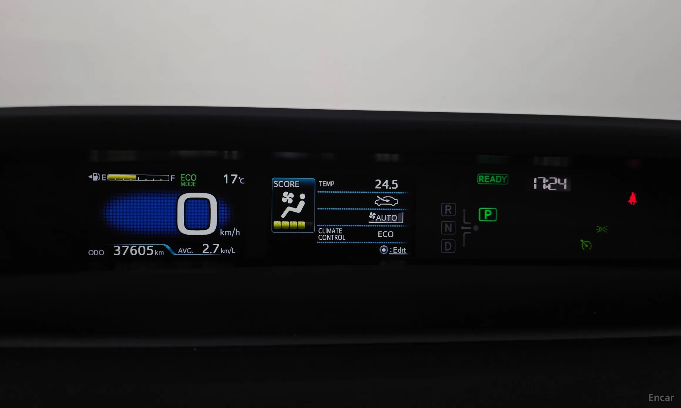 Toyota Prius 4th Generation превью 8