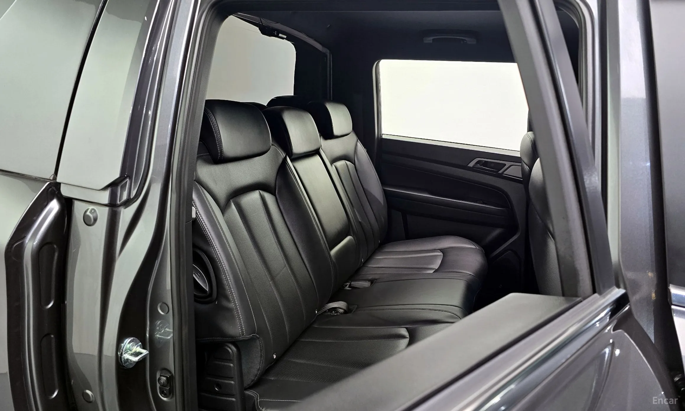 KG Mobility (SsangYong) Rexton Sports Khan превью 12