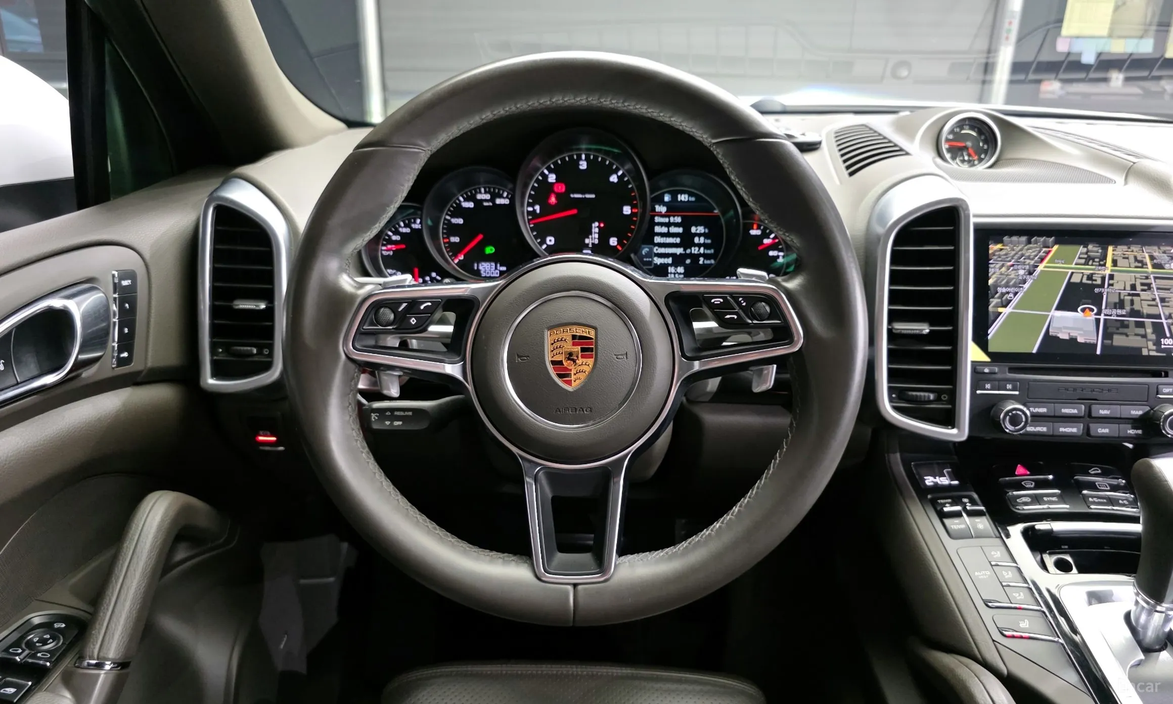 Porsche New Cayenne превью 13