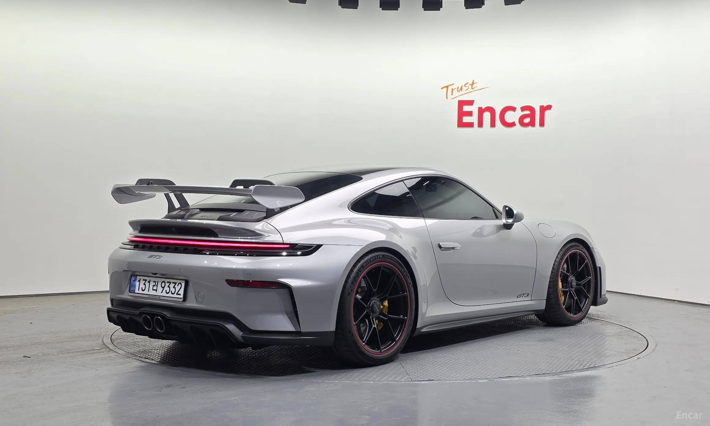 Porsche 911 (992)