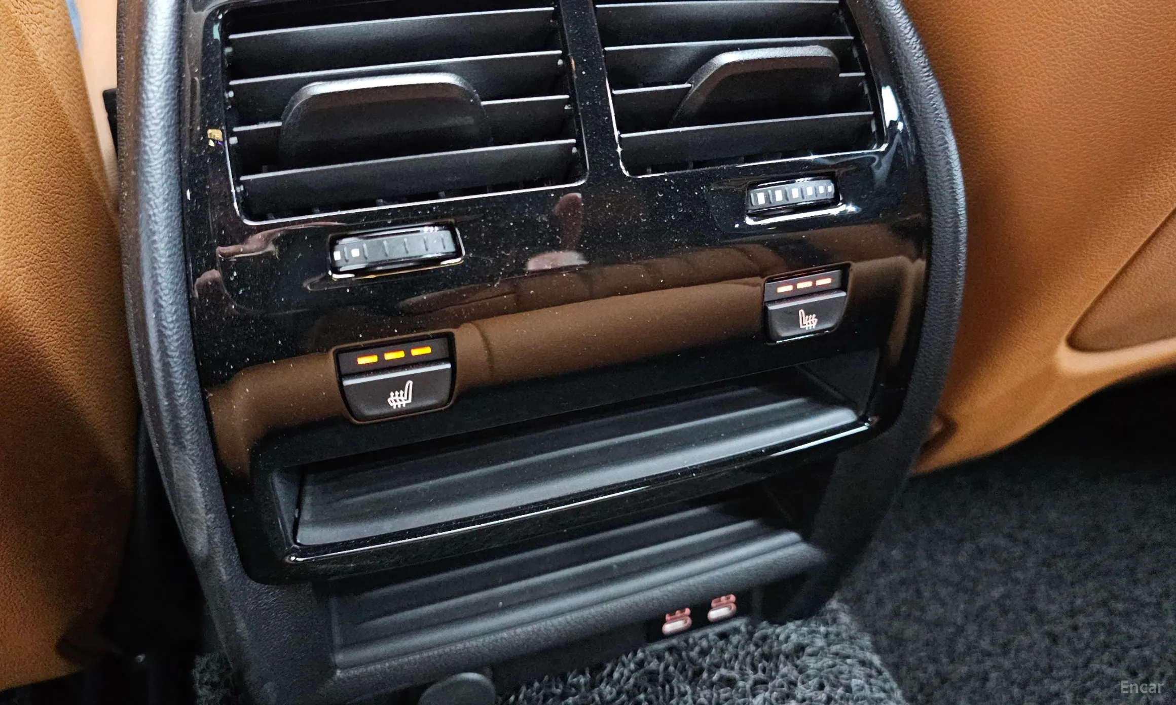 BMW 5 Series (G30) превью 17