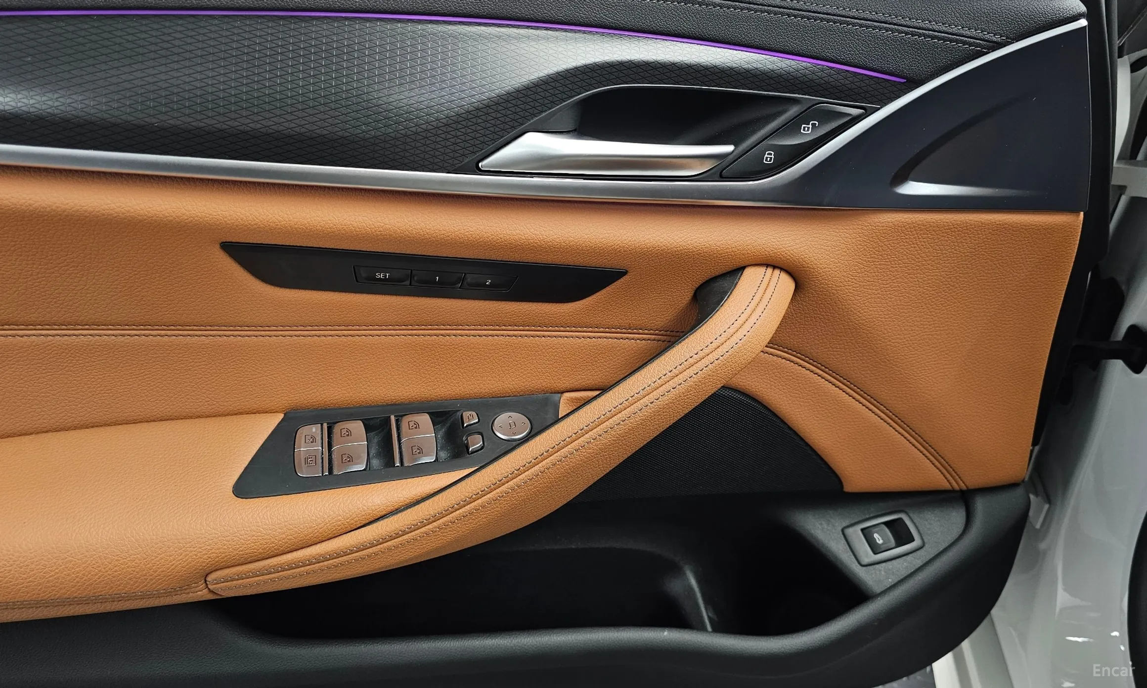 BMW 5 Series (G30) превью 18