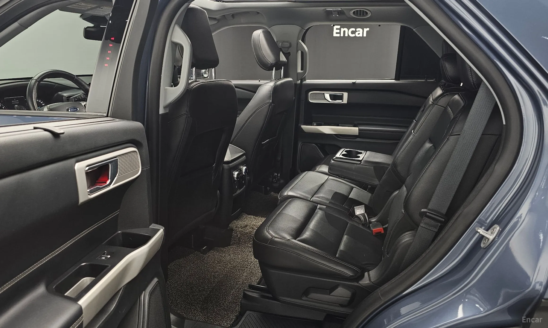 Ford Explorer 6th Generation превью 12