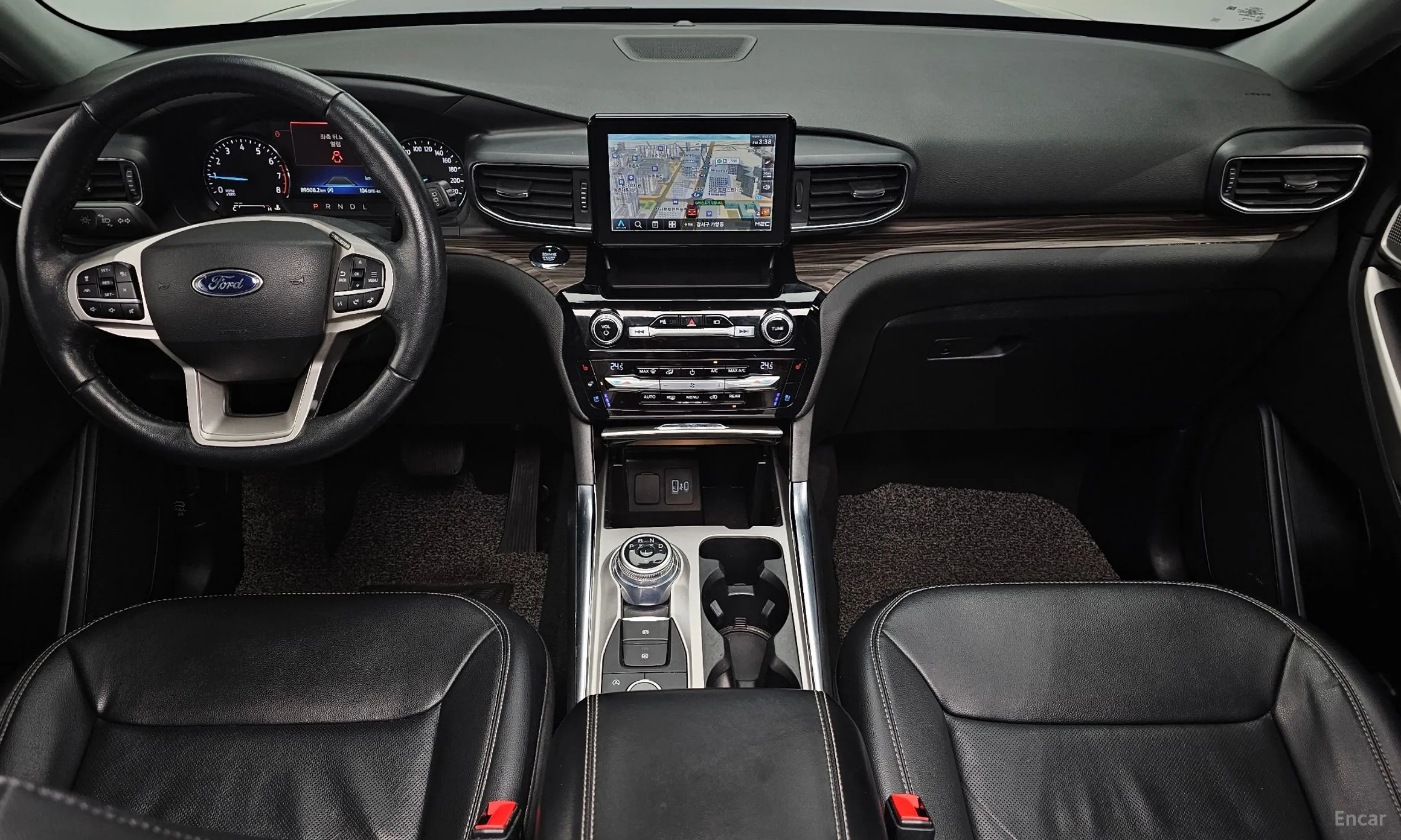 Ford Explorer 6th Generation превью 7