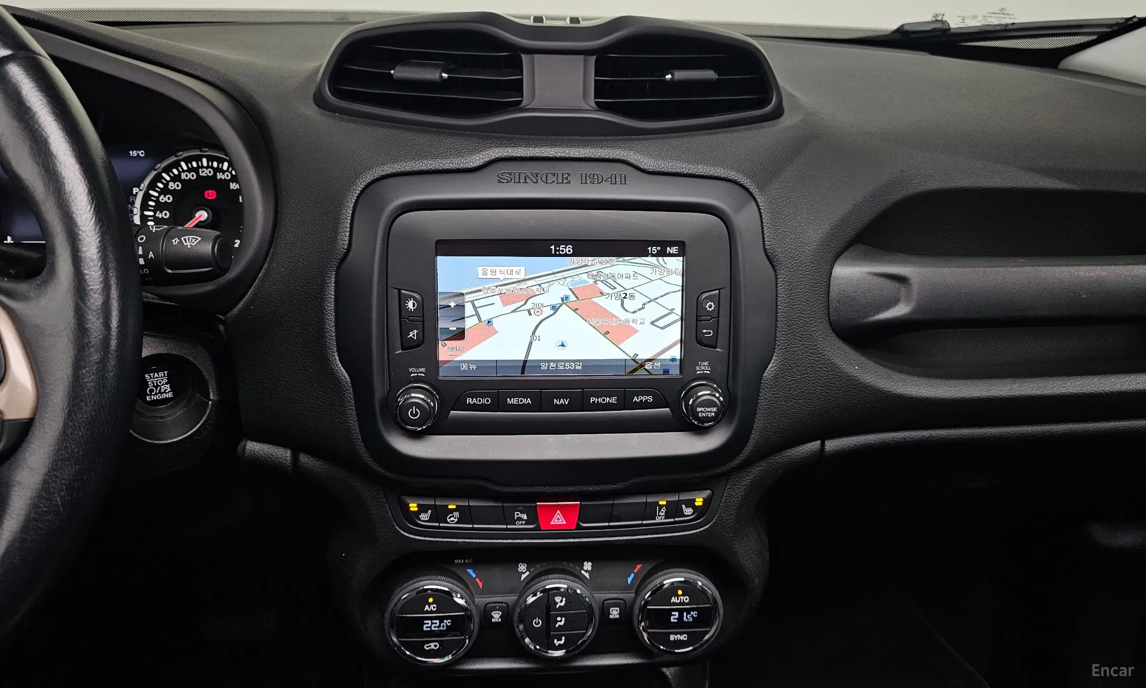 Jeep Renegade превью 14