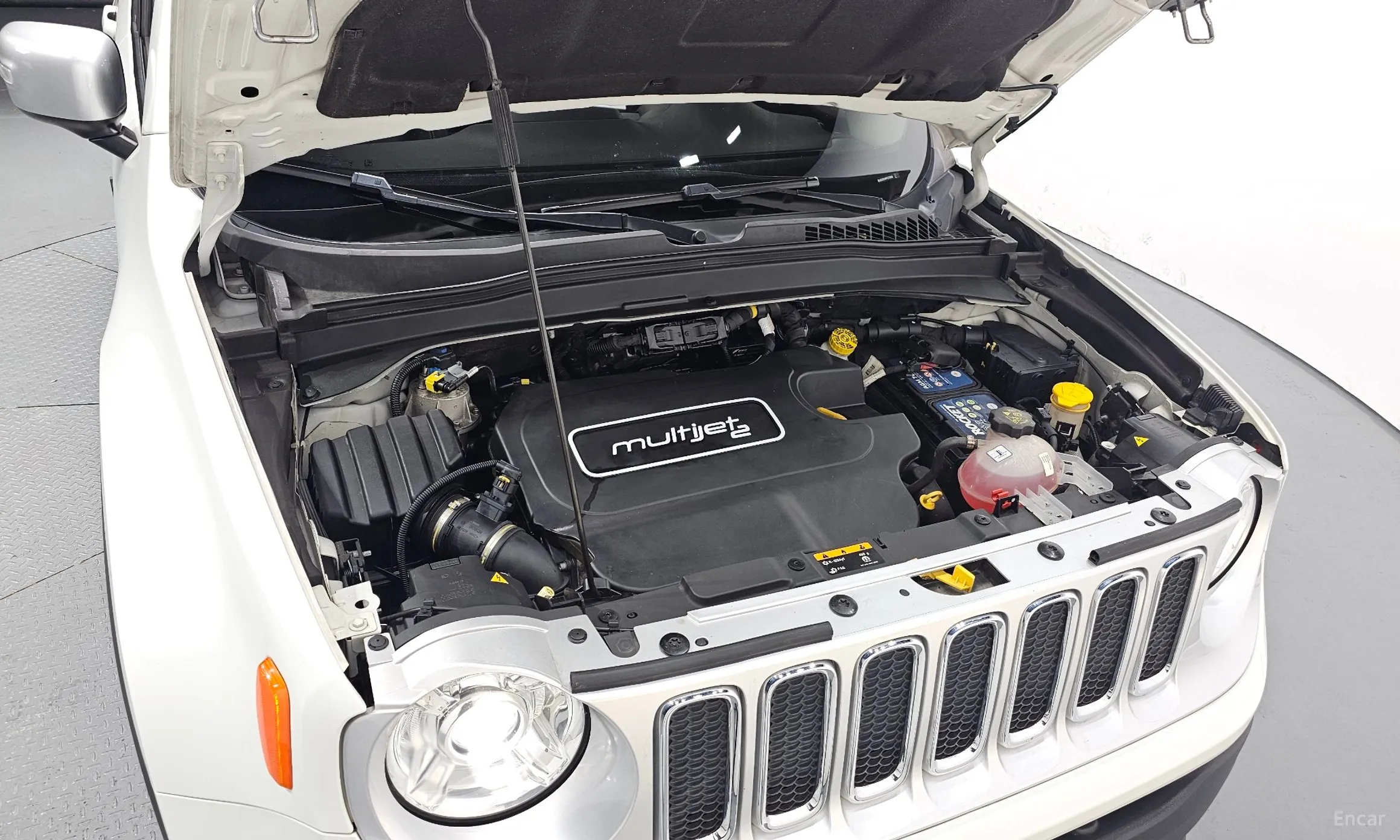 Jeep Renegade превью 6
