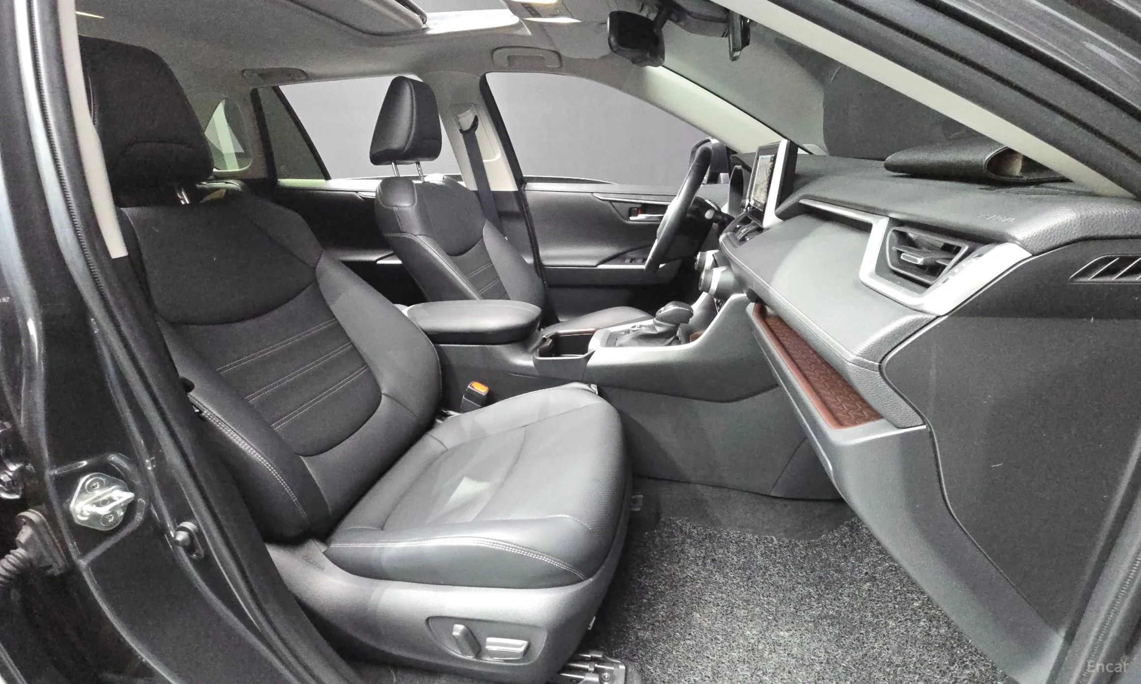 Toyota RAV4 5th Generation превью 11