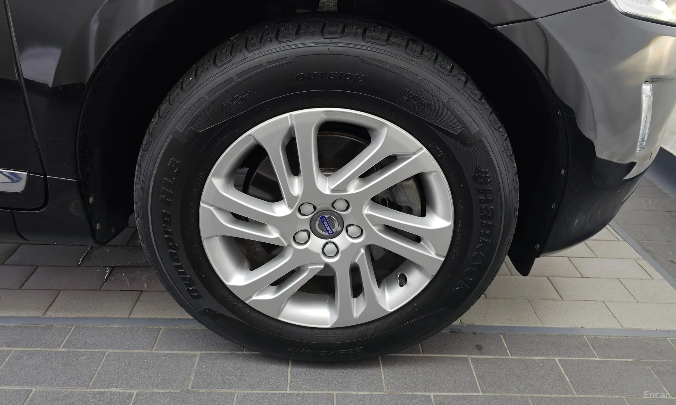 Volvo XC60 превью 5