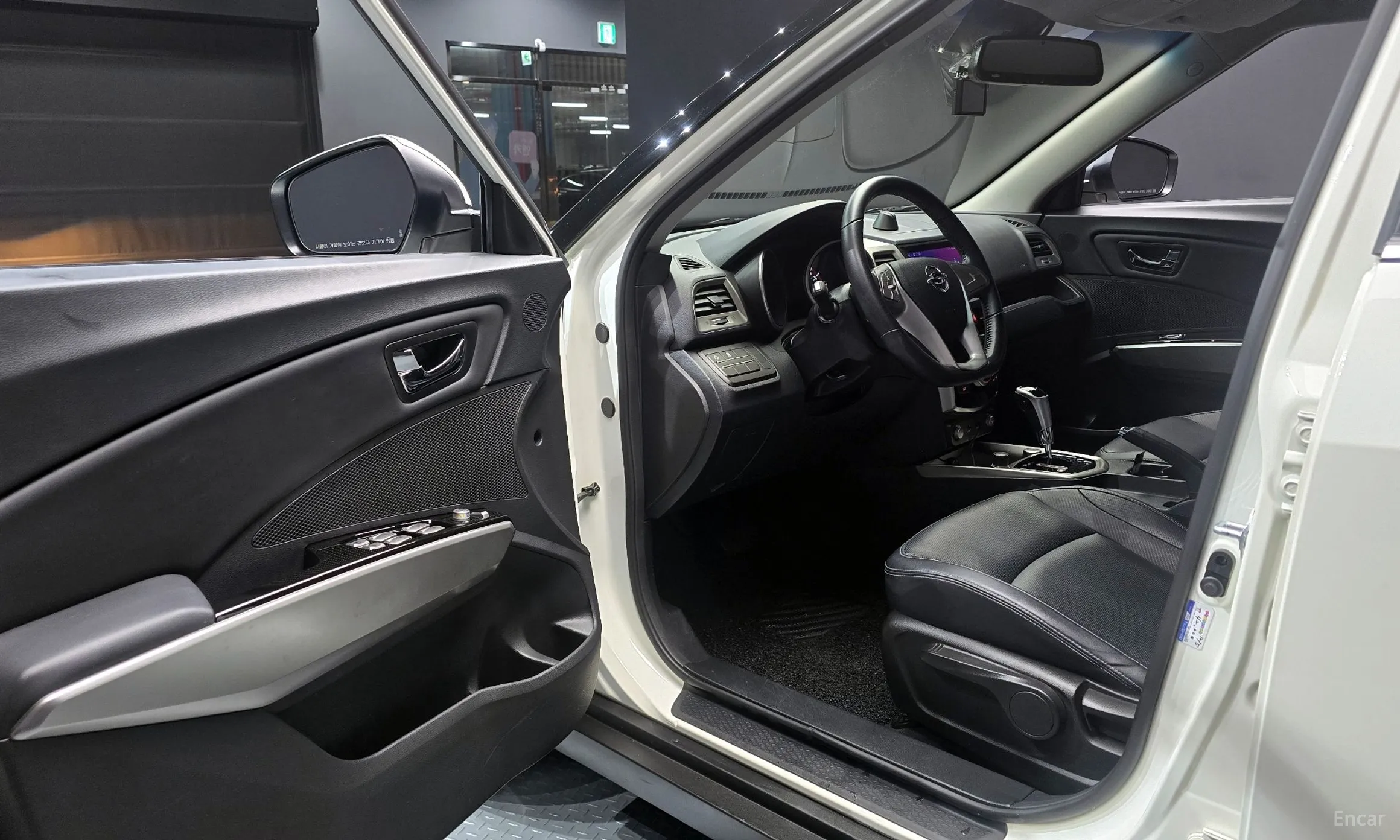 KG Mobility (SsangYong) Tivoli, Lazio превью 11