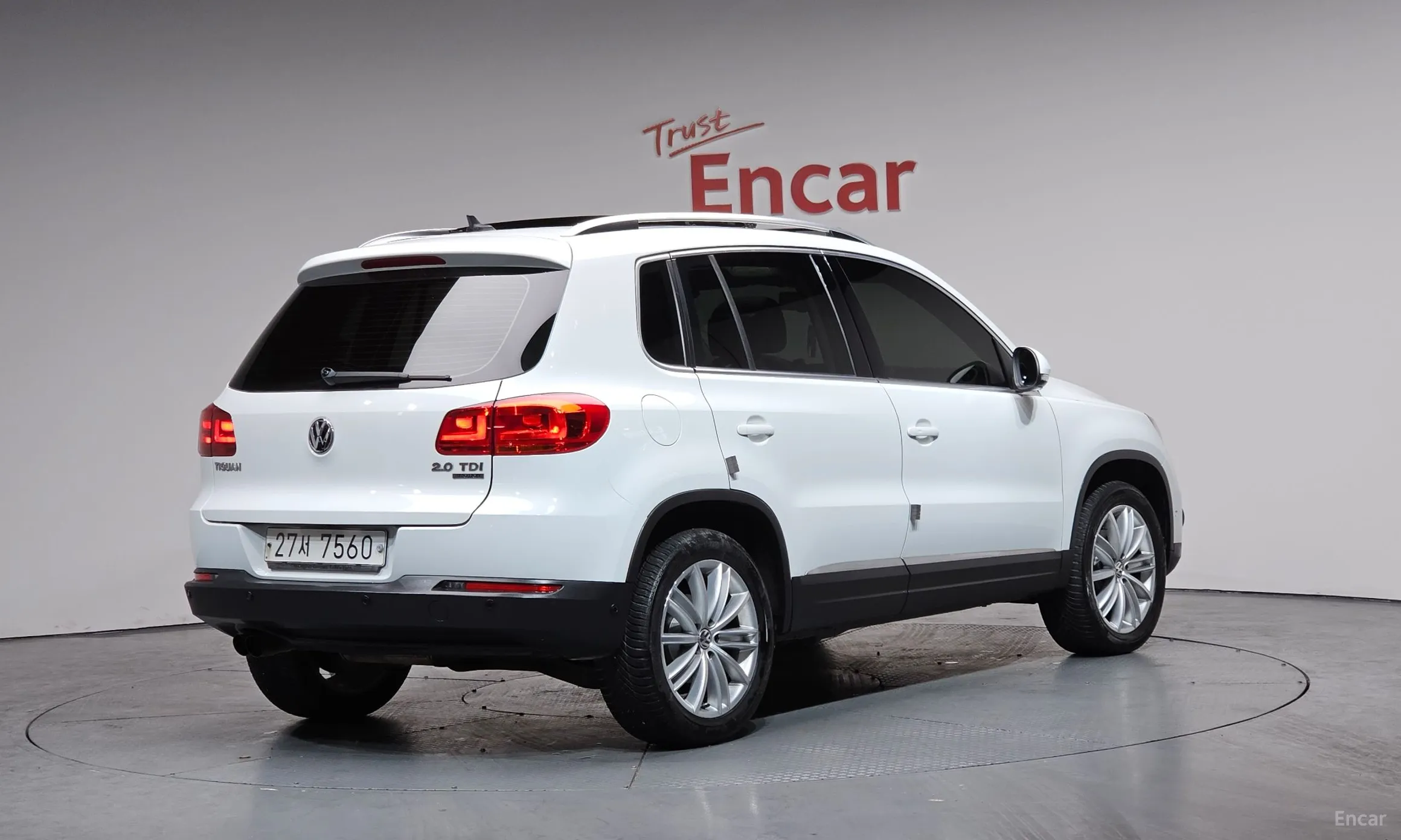Volkswagen New Tiguan превью 2